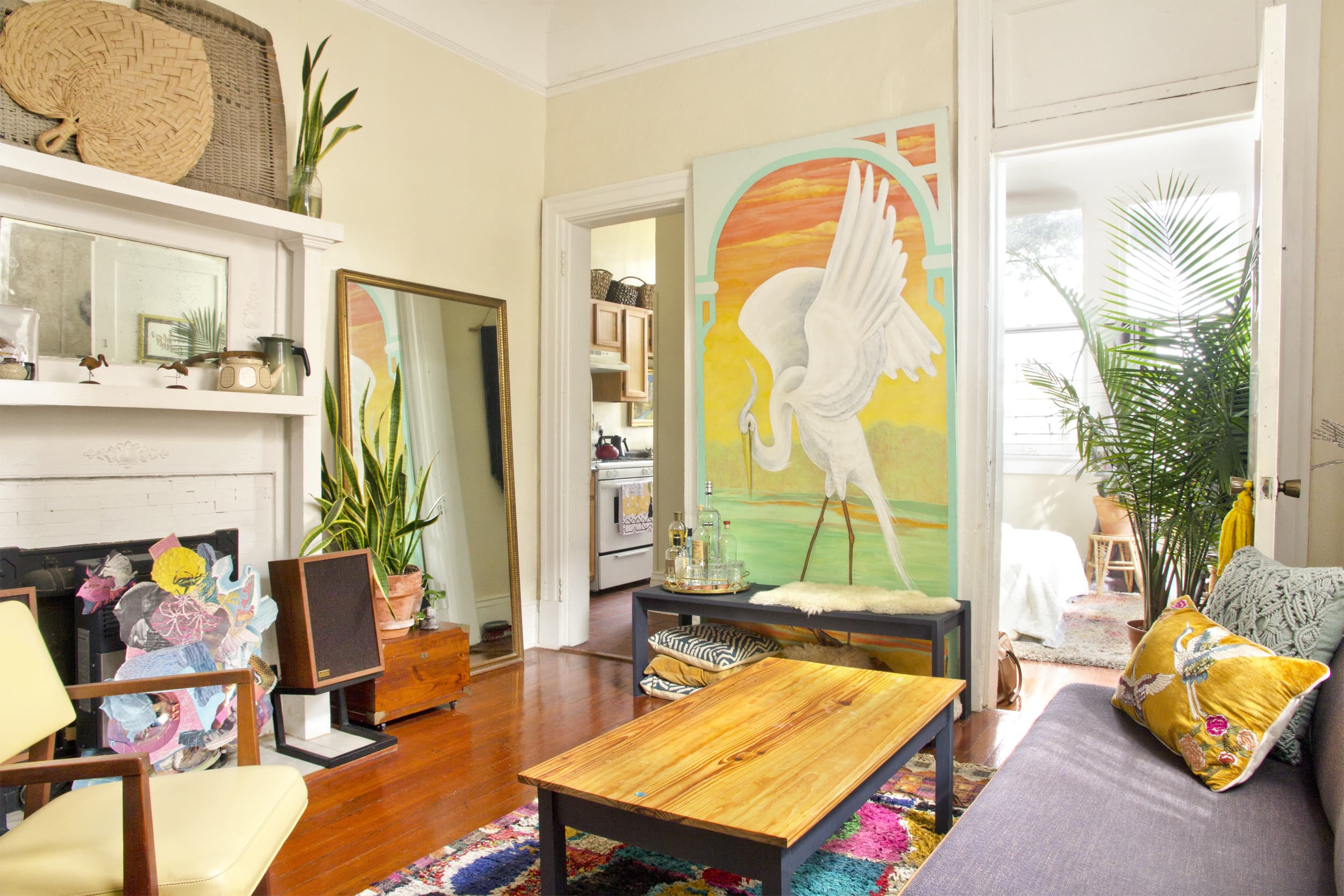 Small Colorful New Orleans Apartment Tour Photos Apartment Therapy
