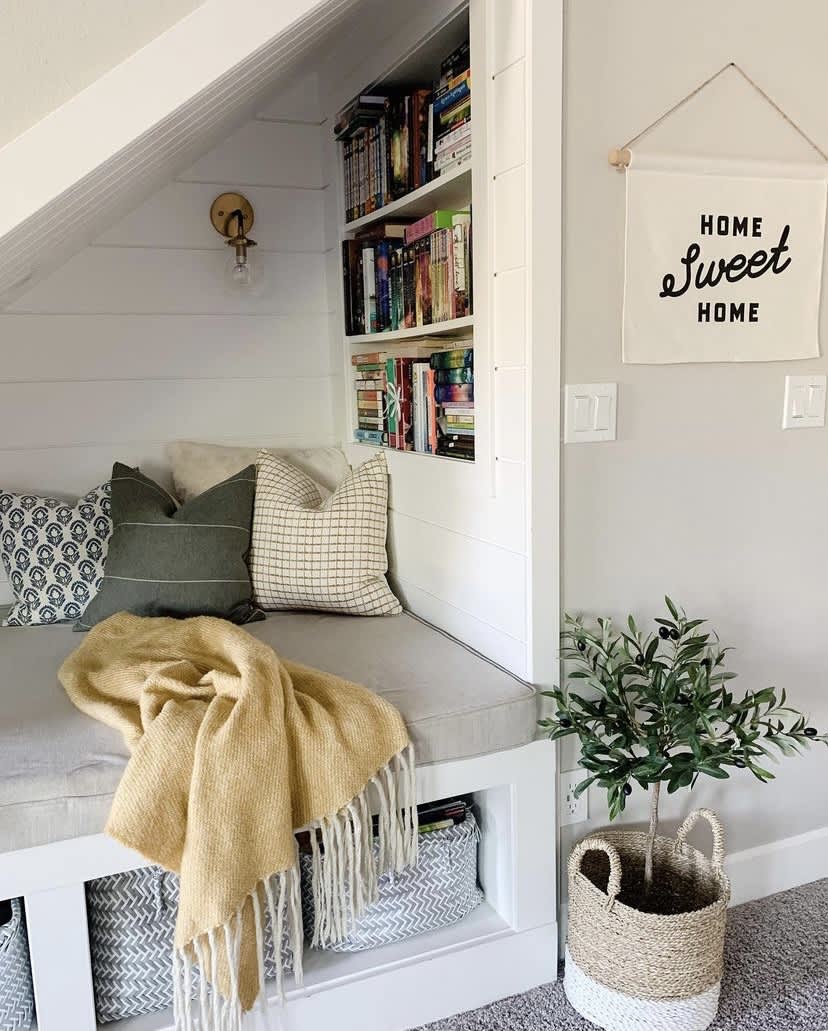 8 Creative Reading Nook Ideas For Small Spaces Apartment Therapy