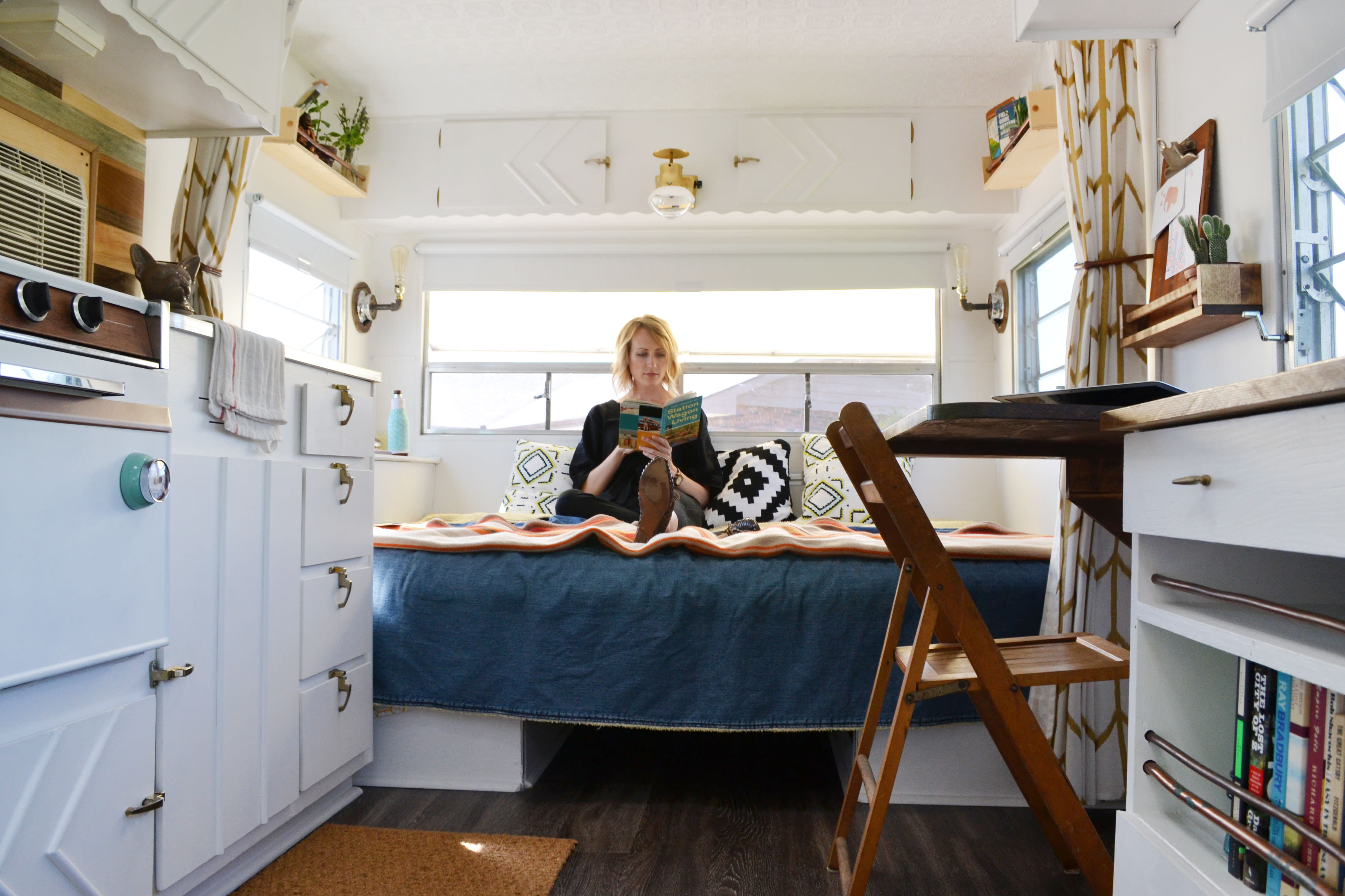 House Tour: A Couple Shares a 120 Square Foot Trailer | Apartment Therapy