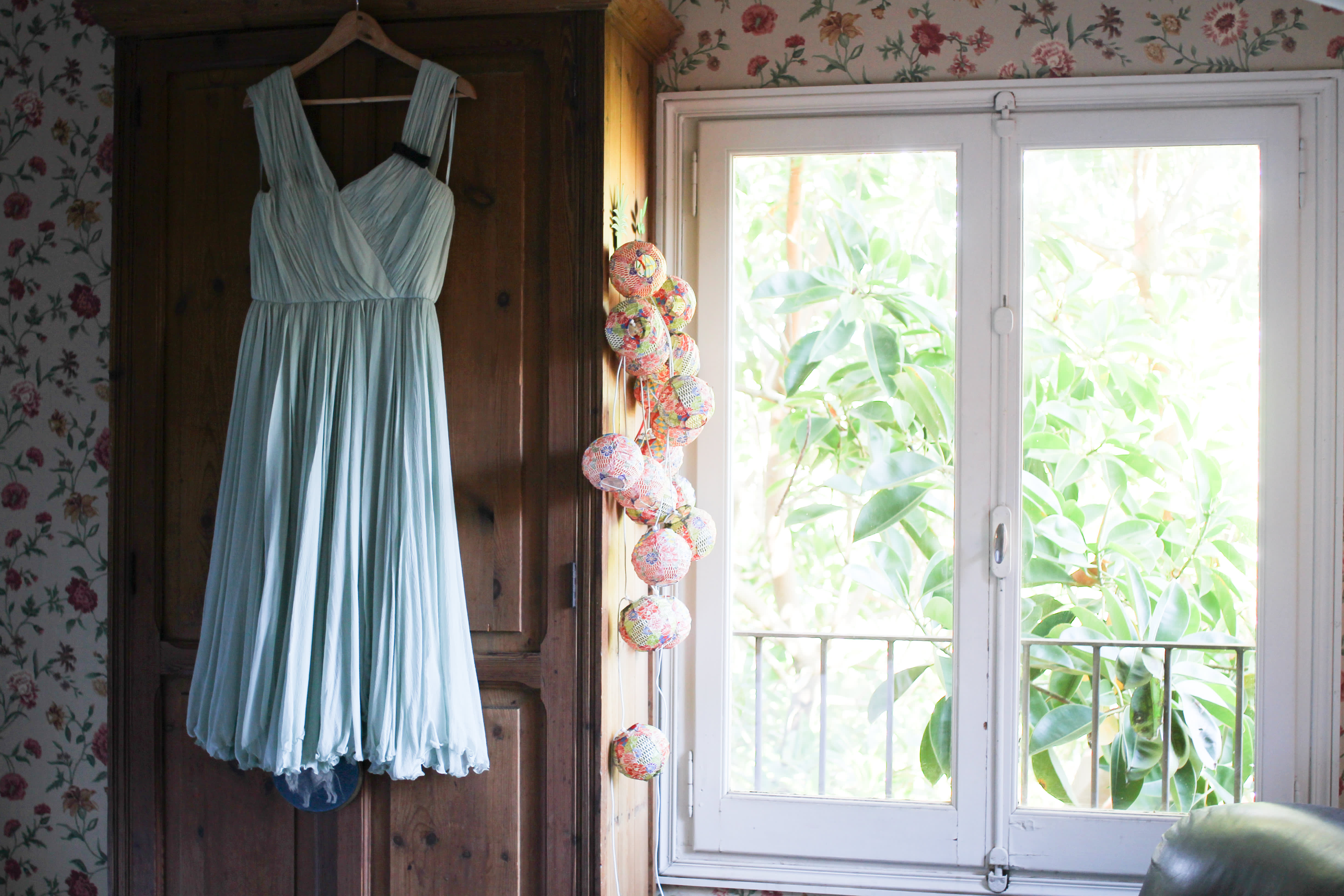 House Tour A Spanish Shopkeeper s Vintage Valencia Home Apartment 