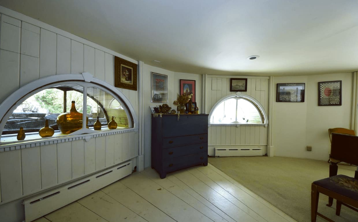 Peek Inside an Artist’s Quirky Tower House in the Catskills Apartment