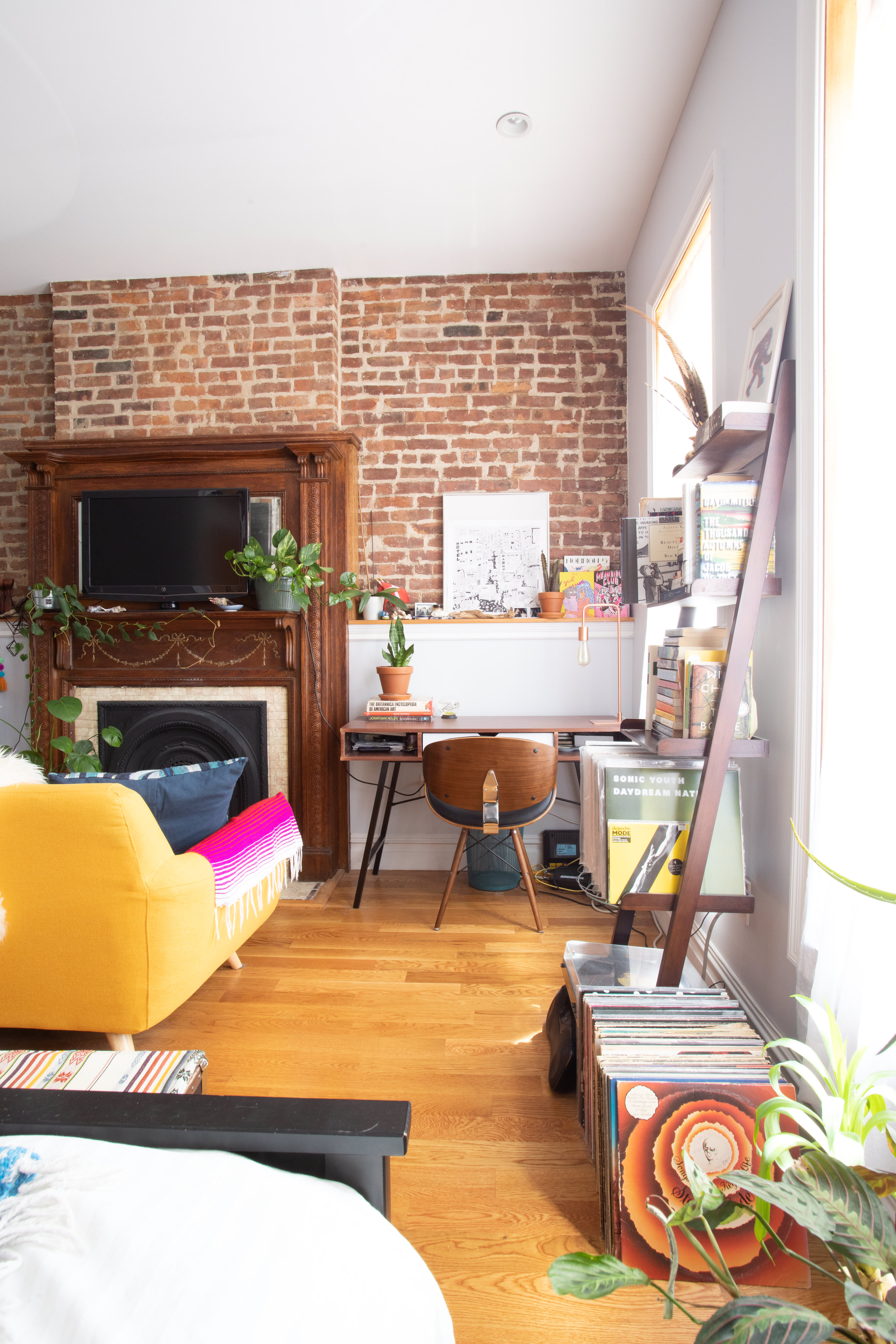 208-Square-Foot Brooklyn Small Studio Apartment Tour | Apartment Therapy