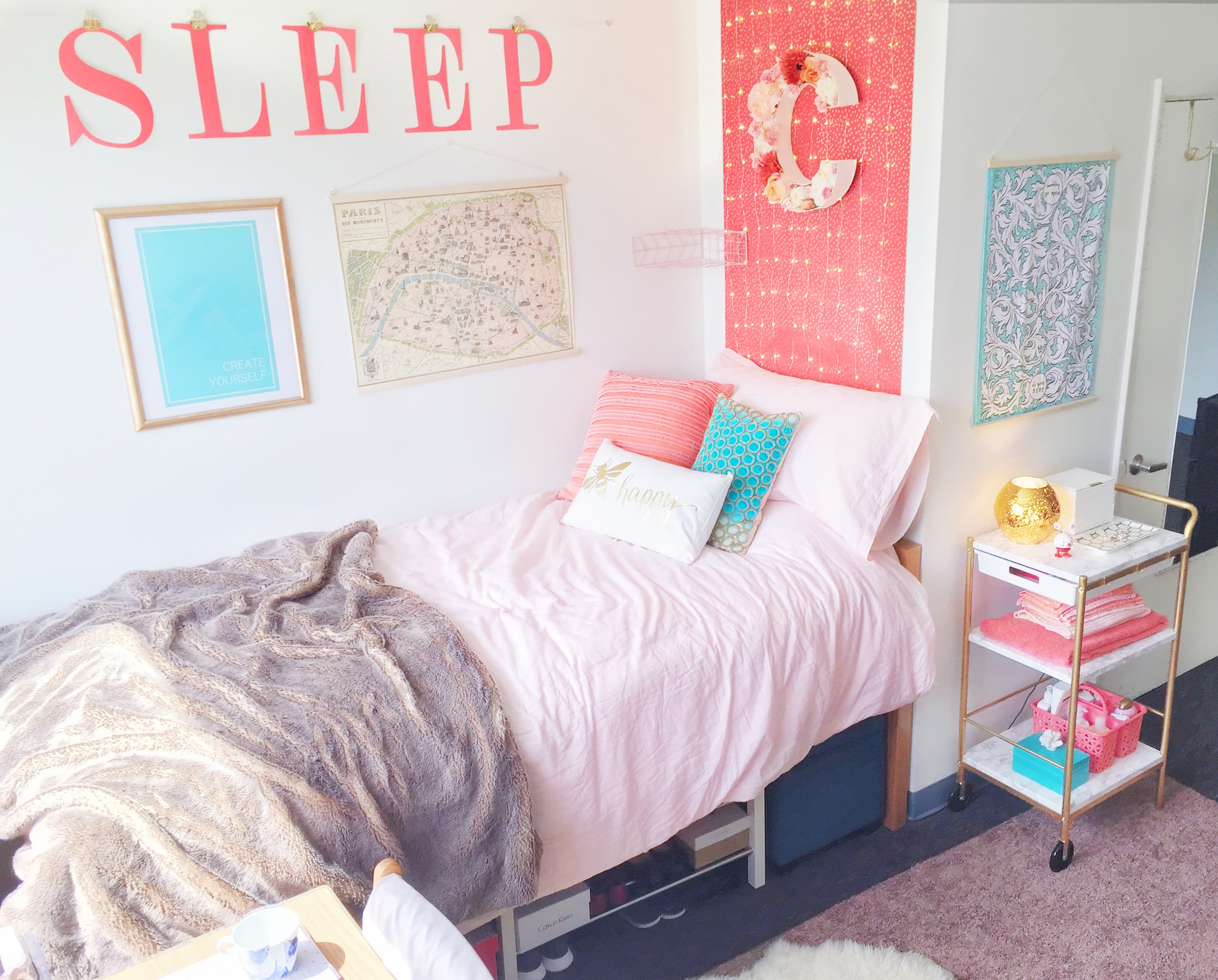 A Pretty in Pink Freshman Year Dorm Room Apartment Therapy