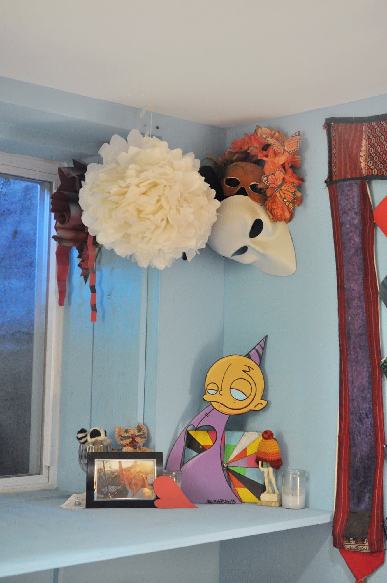 Laura Lee’s Bright & Playful Basement Studio Apartment Therapy