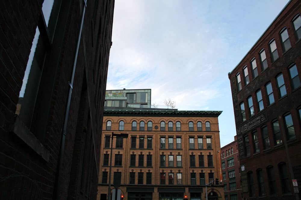 Boston Home HighLow Blended Concept Home Apartment Therapy