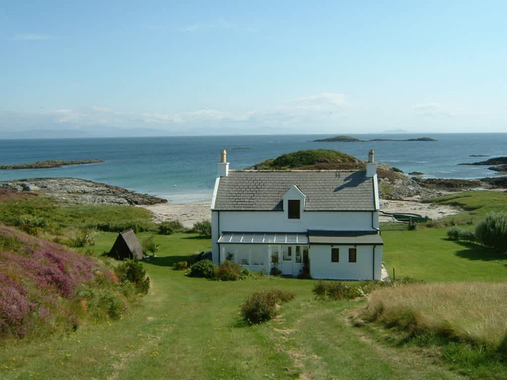 This Charming Scottish Beach House Is For Sale Apartment Therapy