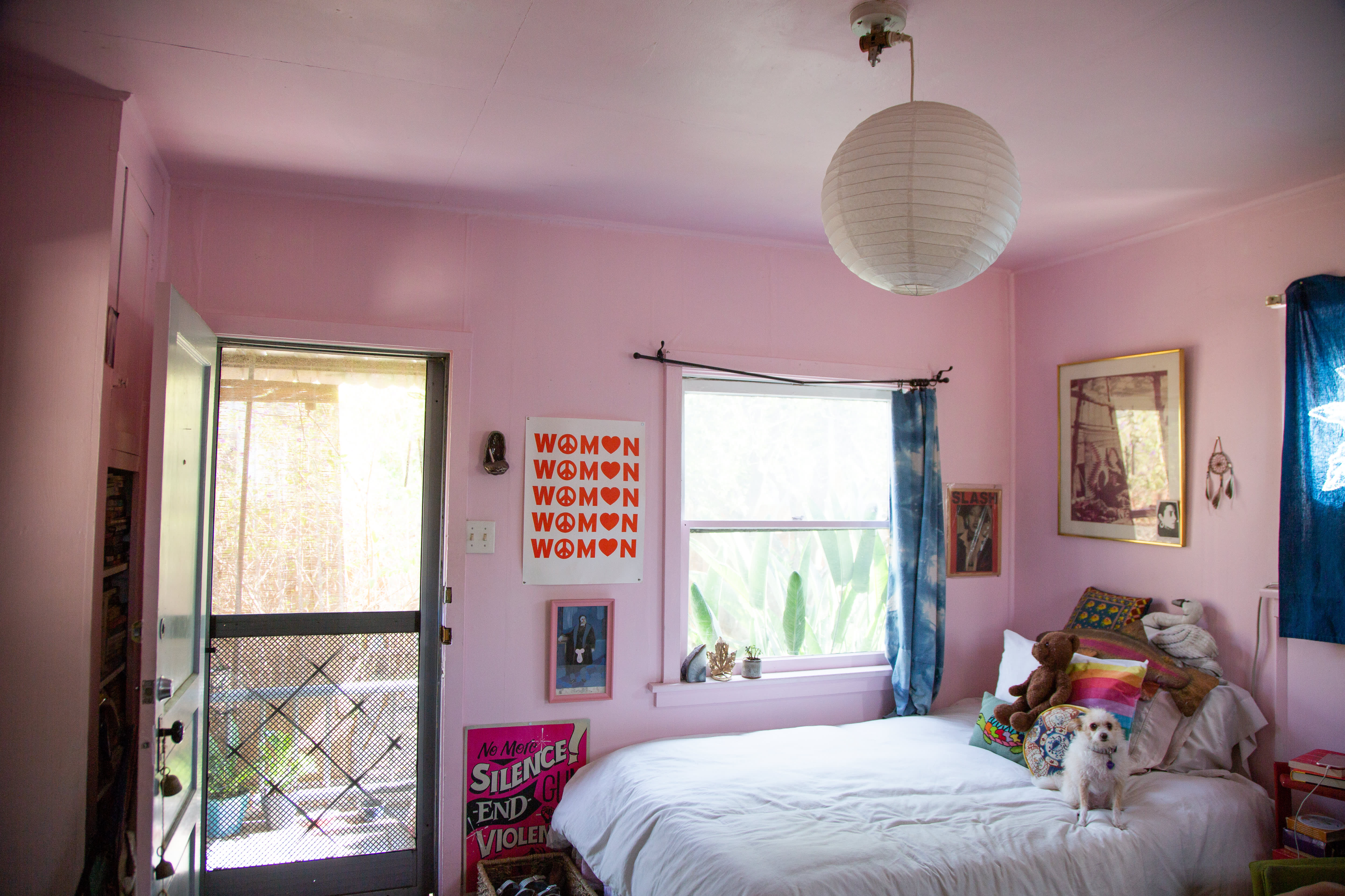 LA Backyard Bungalow Studio Apartment Tour Apartment Therapy