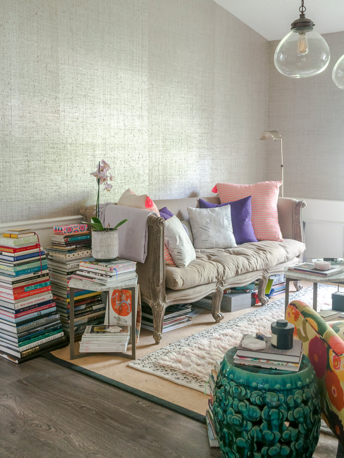 How Do I Feng Shui My Office Desk