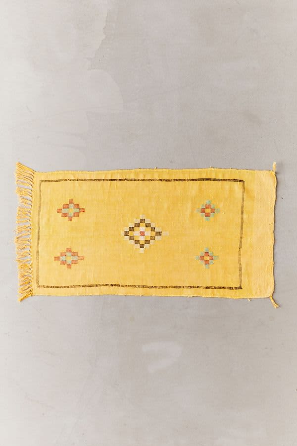 Shop Vintage Rugs - Urban Outfitters Vintage Home Deals 