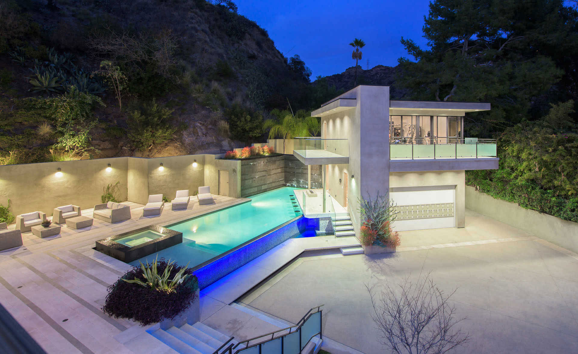 Check Out Rihanna’s New $6.8M West Hollywood Mansion | Apartment Therapy