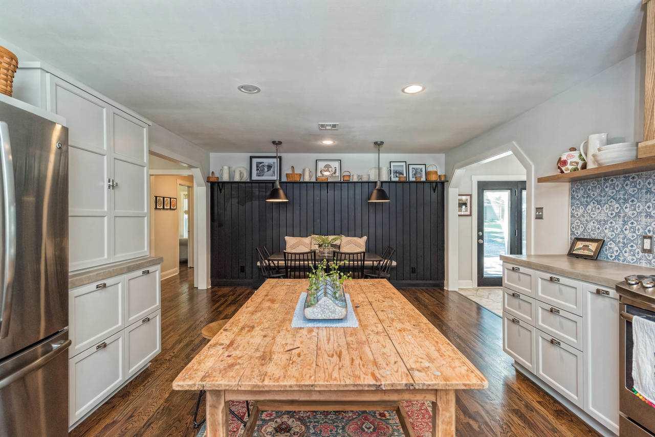 Fixer Upper House For Sale Waco Texas Photos Apartment Therapy