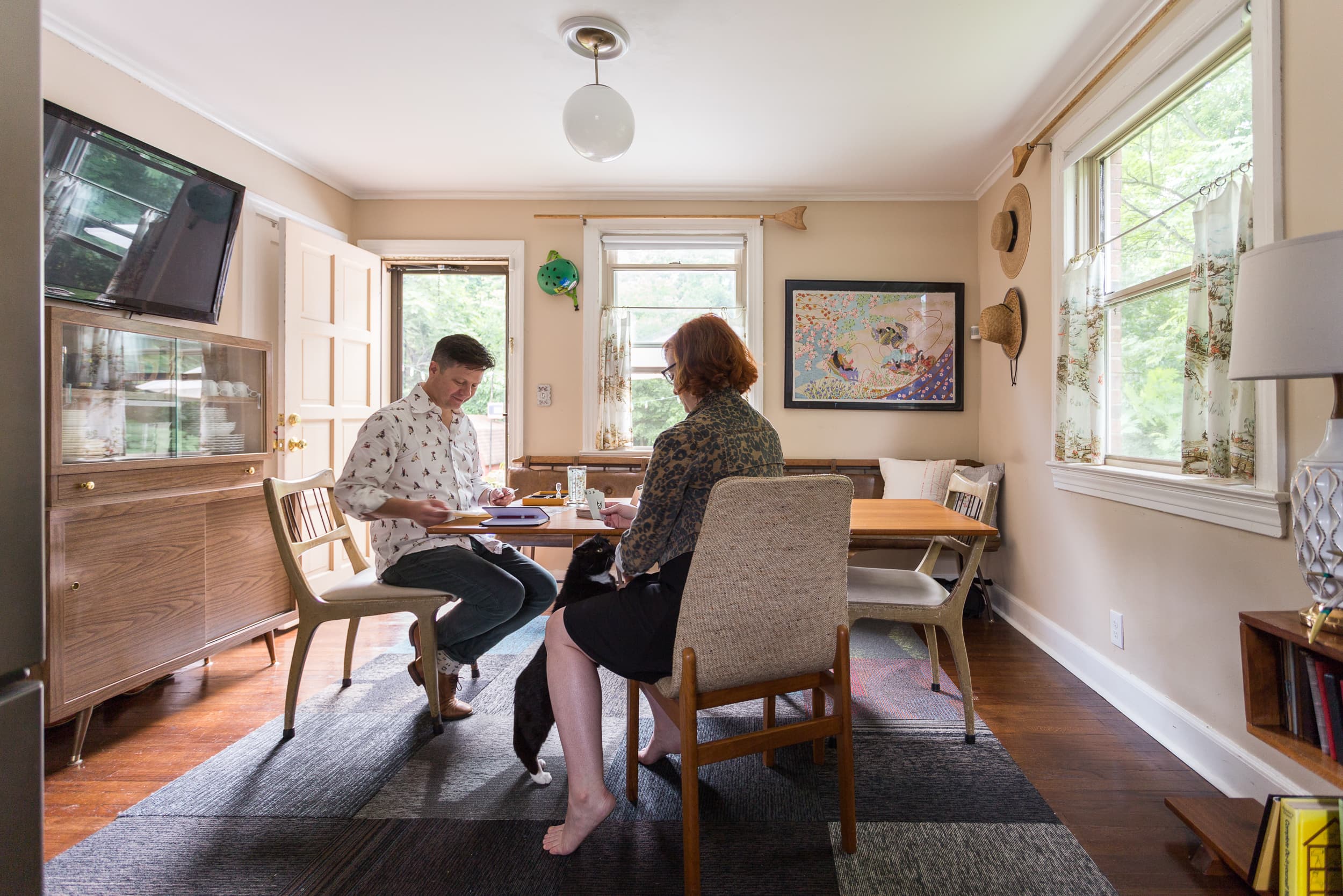 House Tour A Quirky MCM Modern Nashville Home Apartment Therapy