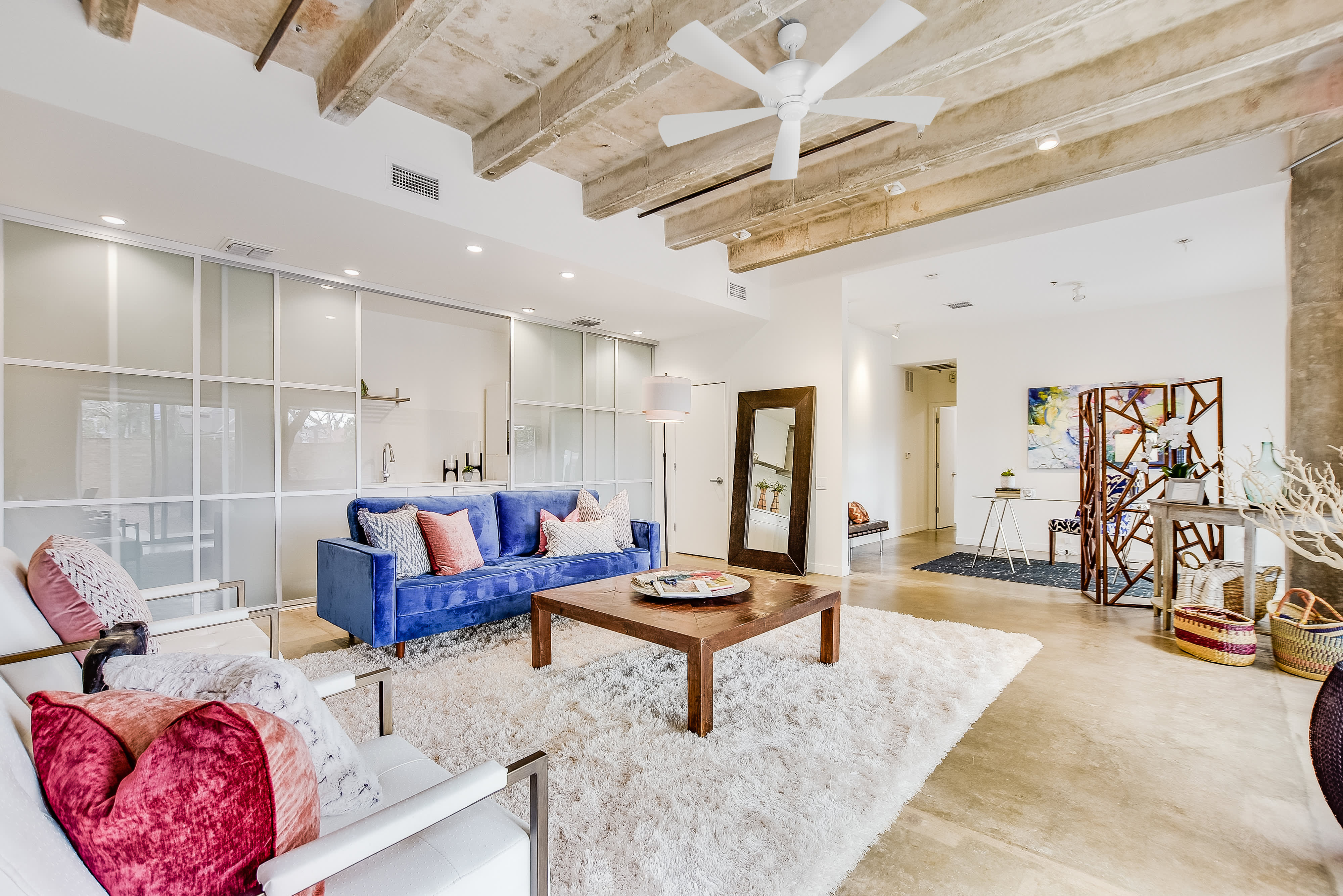 1115 South Alamo Street #2105, San Antonio, Texas | Apartment Therapy