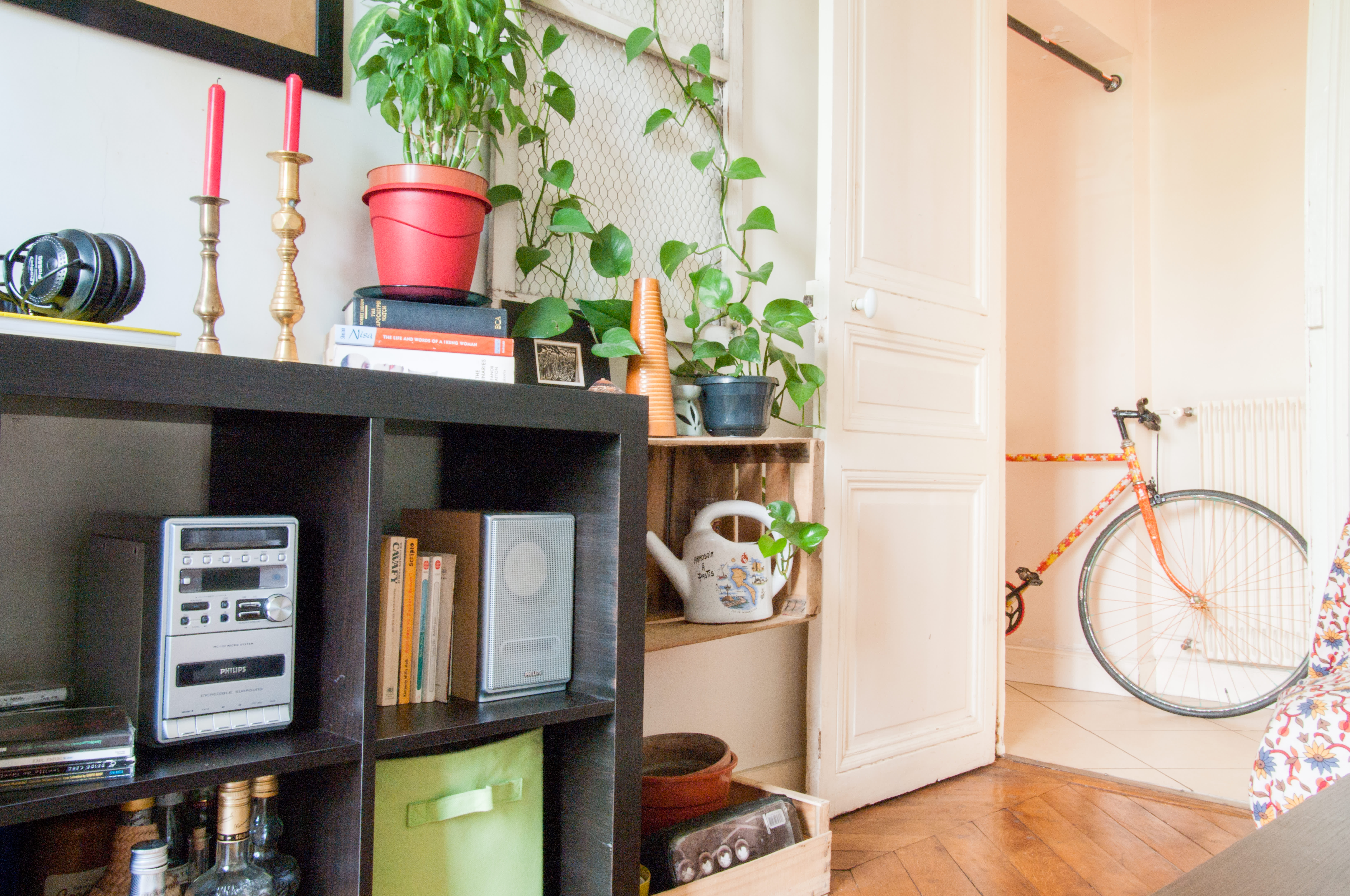 House Tour A Bohemian Eclectic Parisian Apartment Apartment Therapy