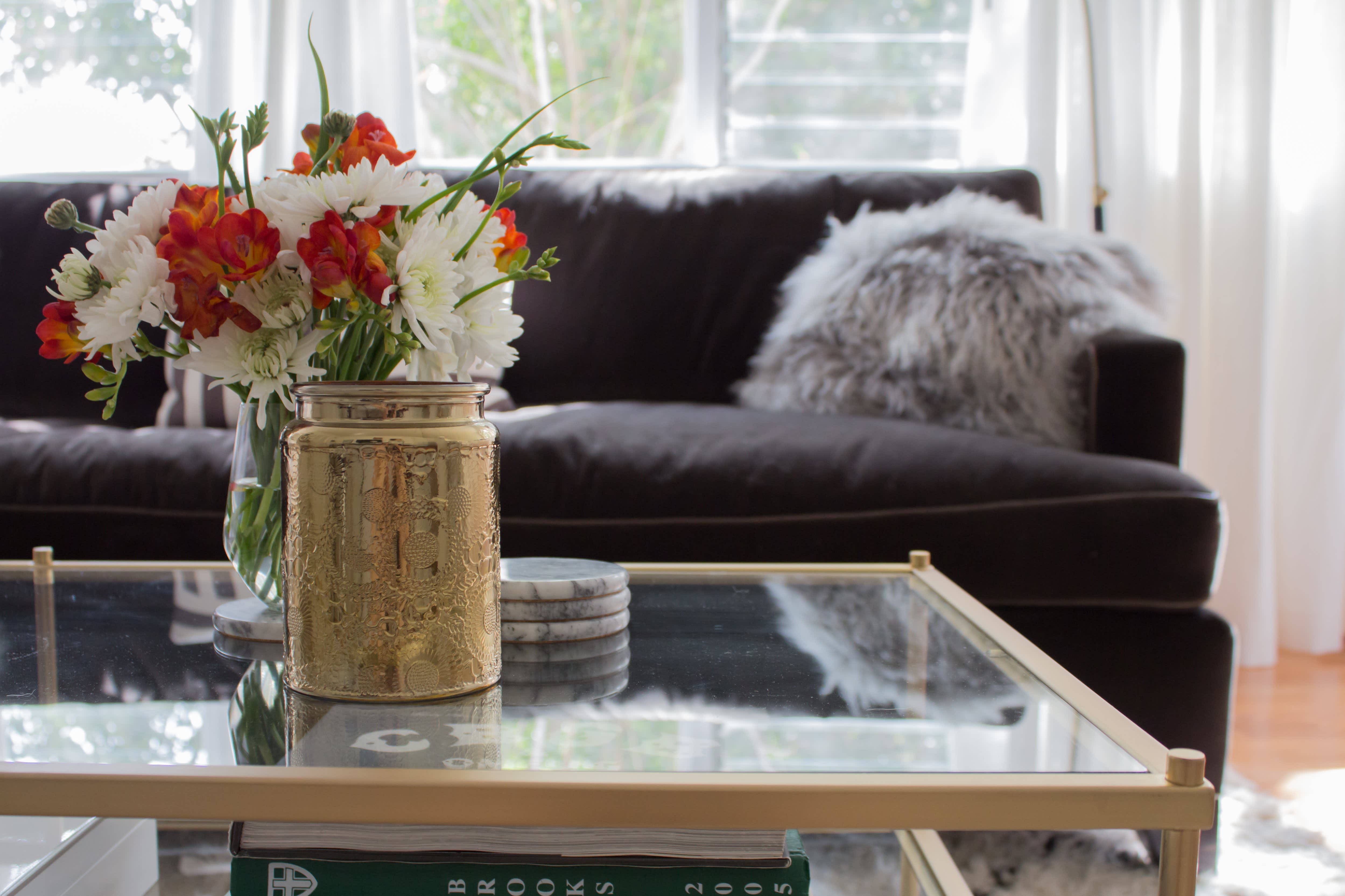 Isabelle’s West Hollywood Studio Apartment Therapy