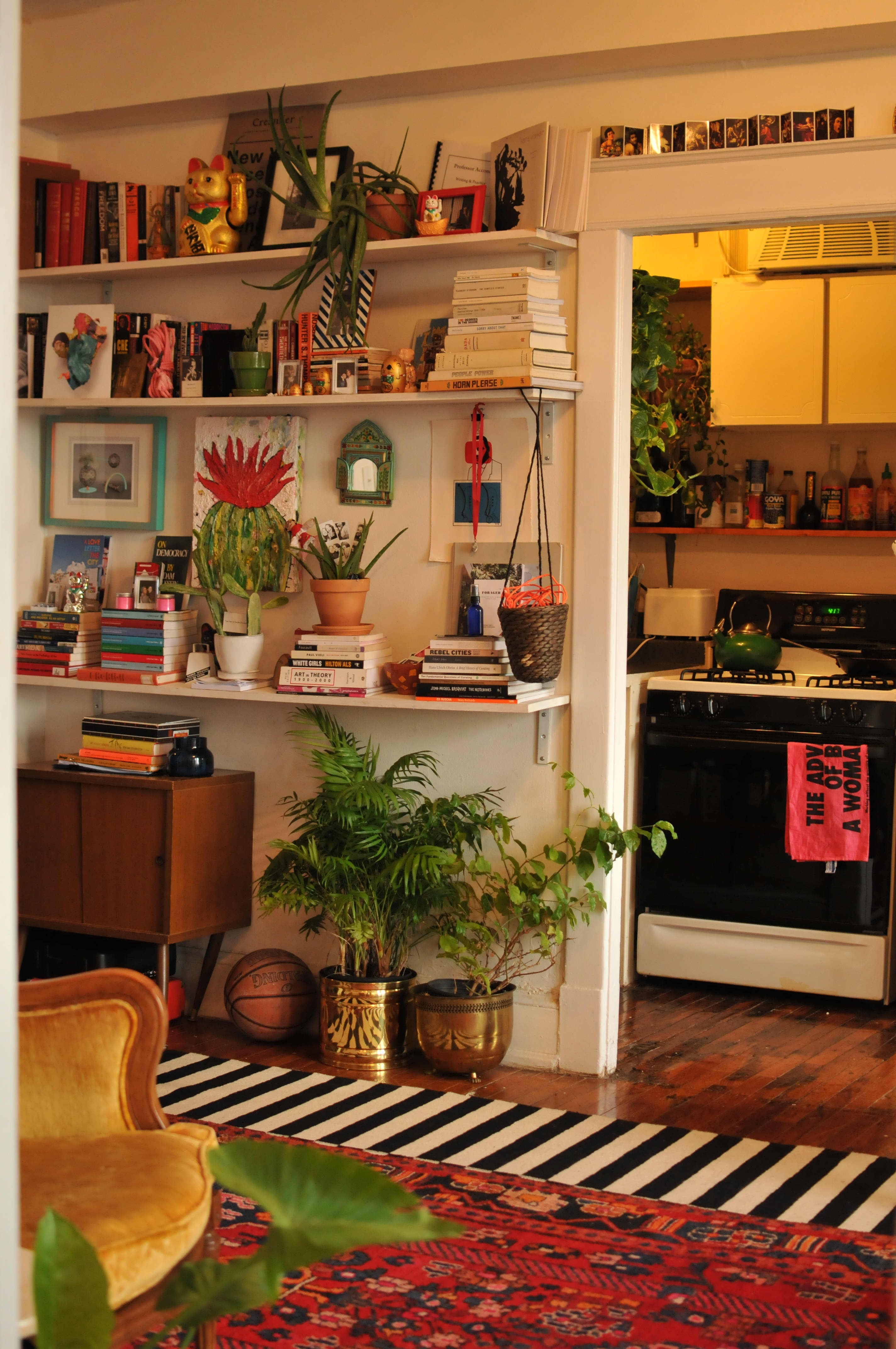 Wall to Wall Art, Plants & Vintage Goodness in a Quirky Cool DC