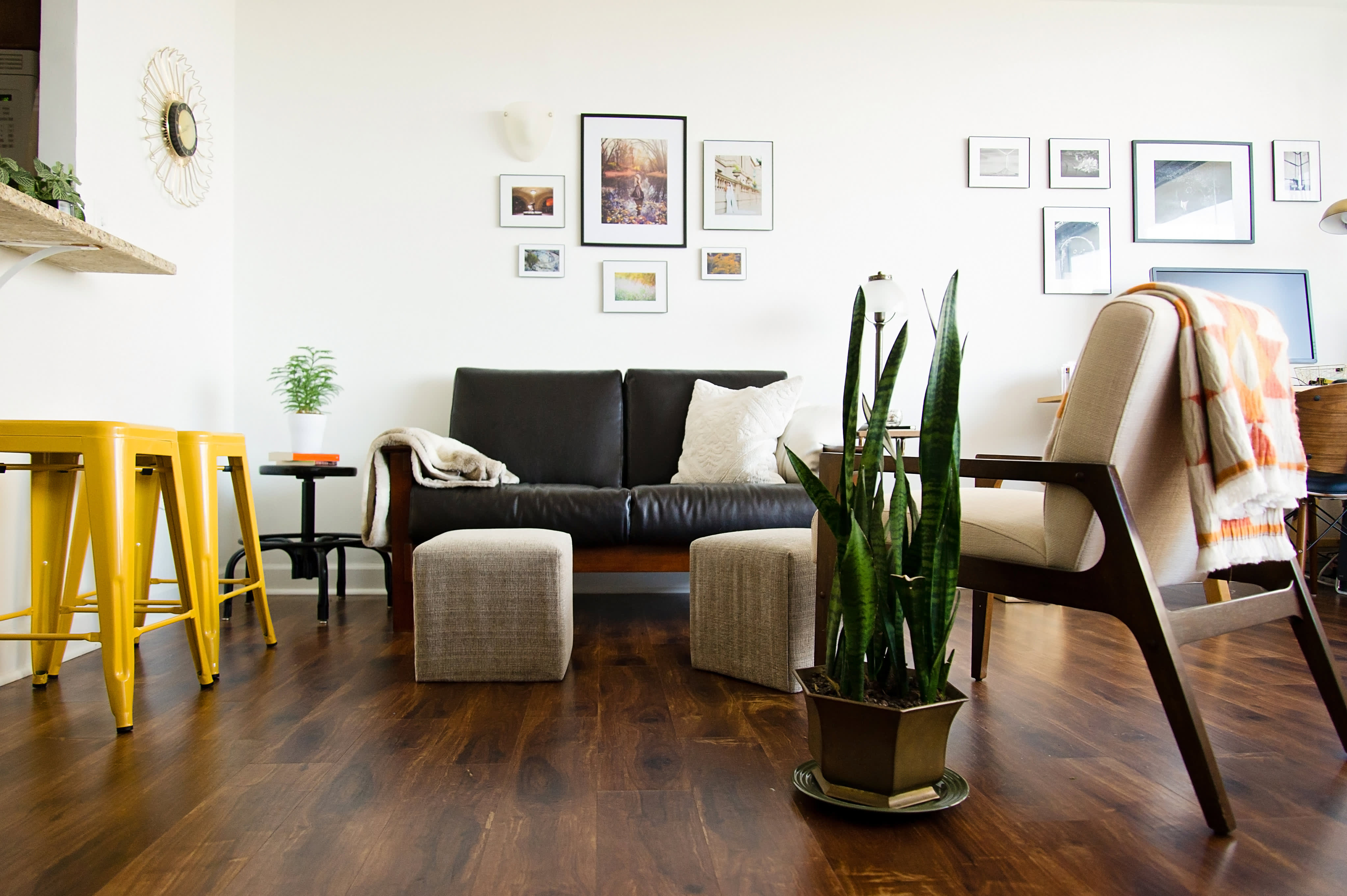 A Smartly Styled Milwaukee Studio Apartment Therapy