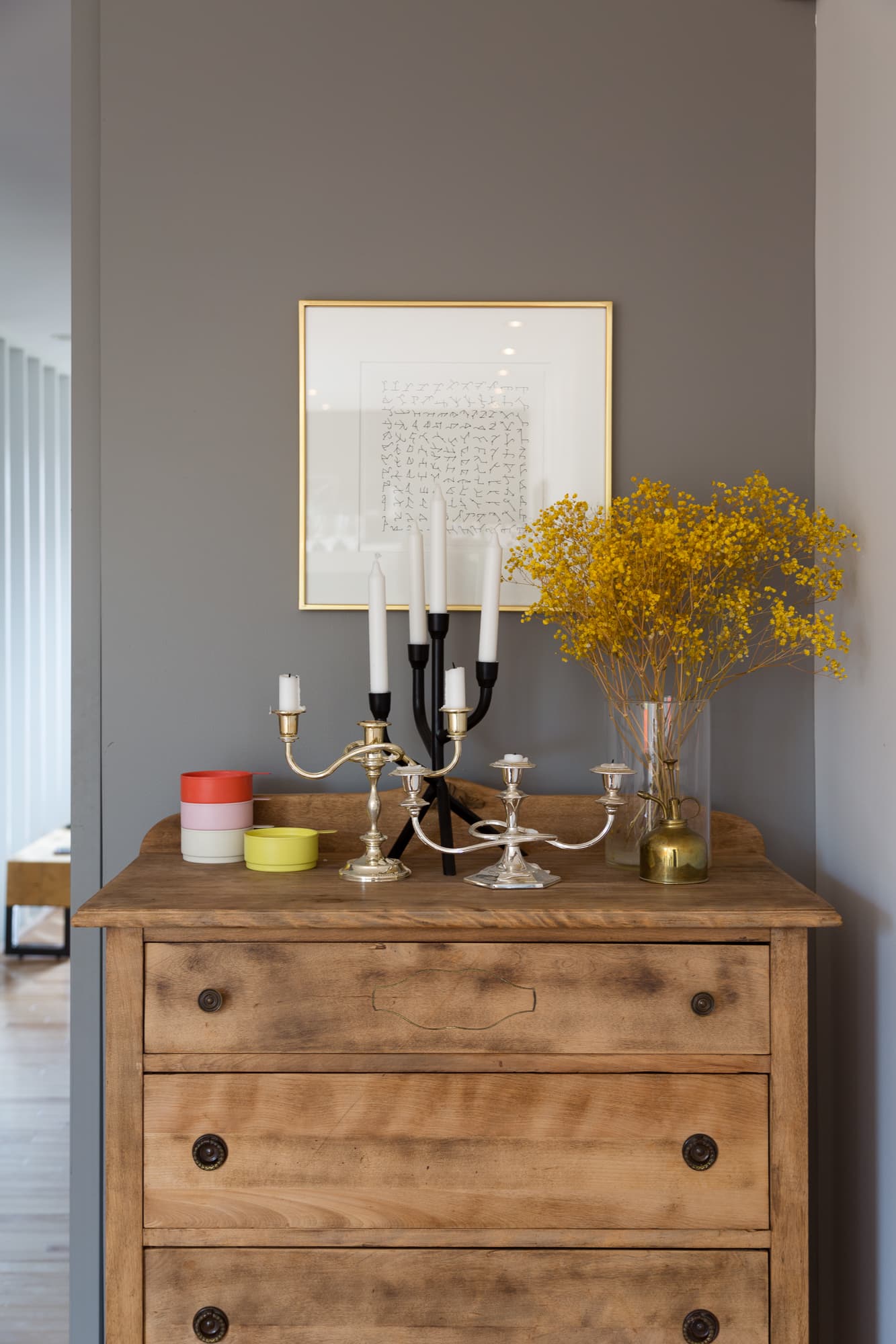 House Tour A Classic Meets Eclectic Montréal Home Apartment Therapy