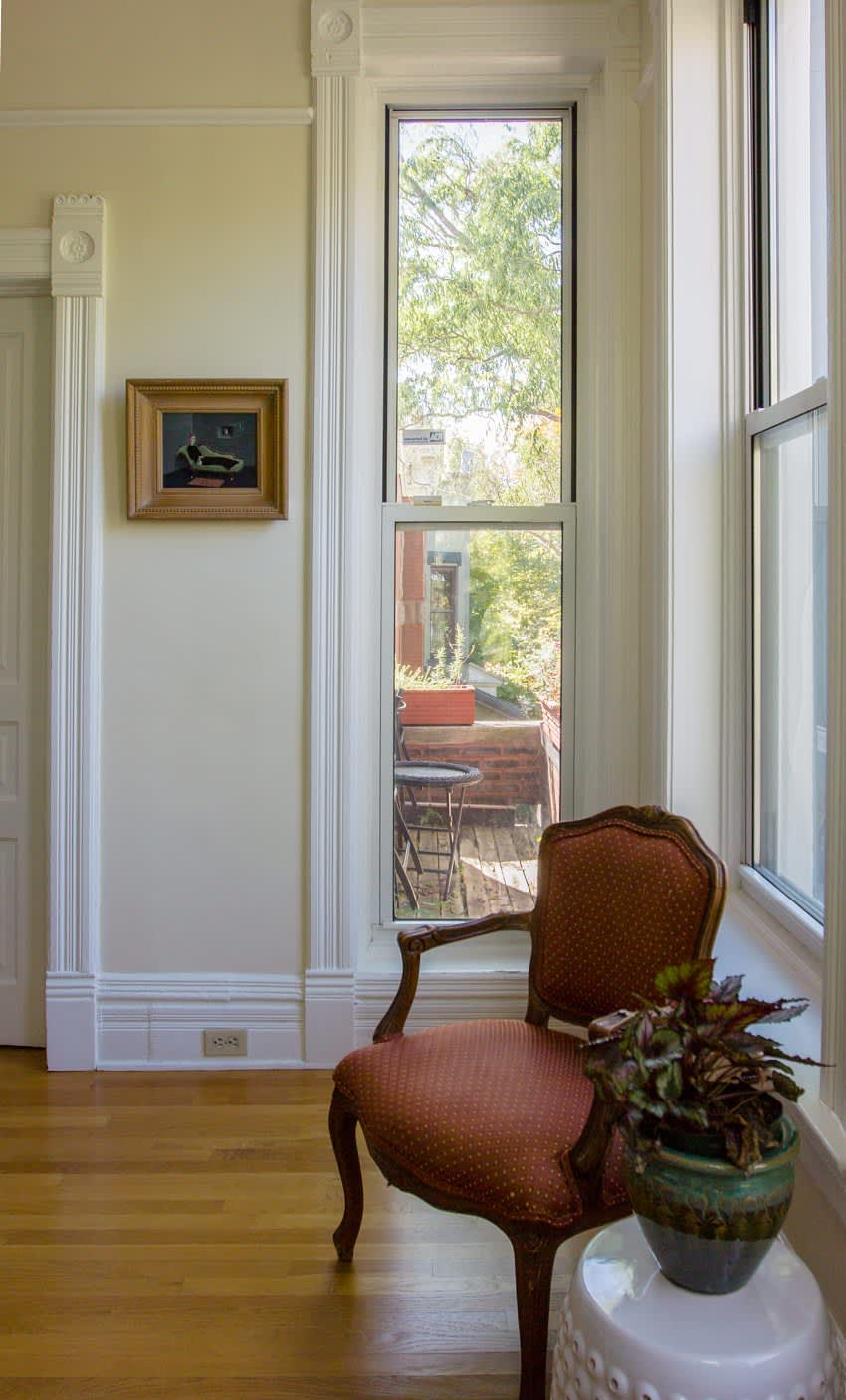 House Tour A Light and Lovely Wicker Park Condo Apartment Therapy