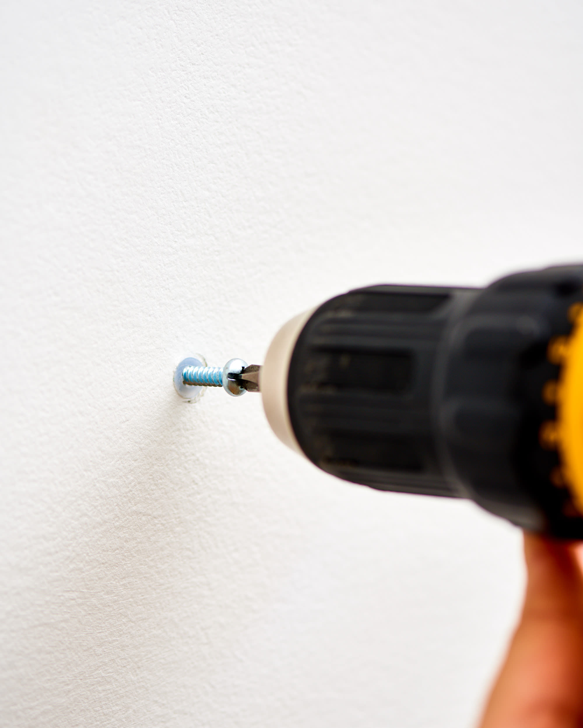 How to Use a Power Drill, Apartment Therapy