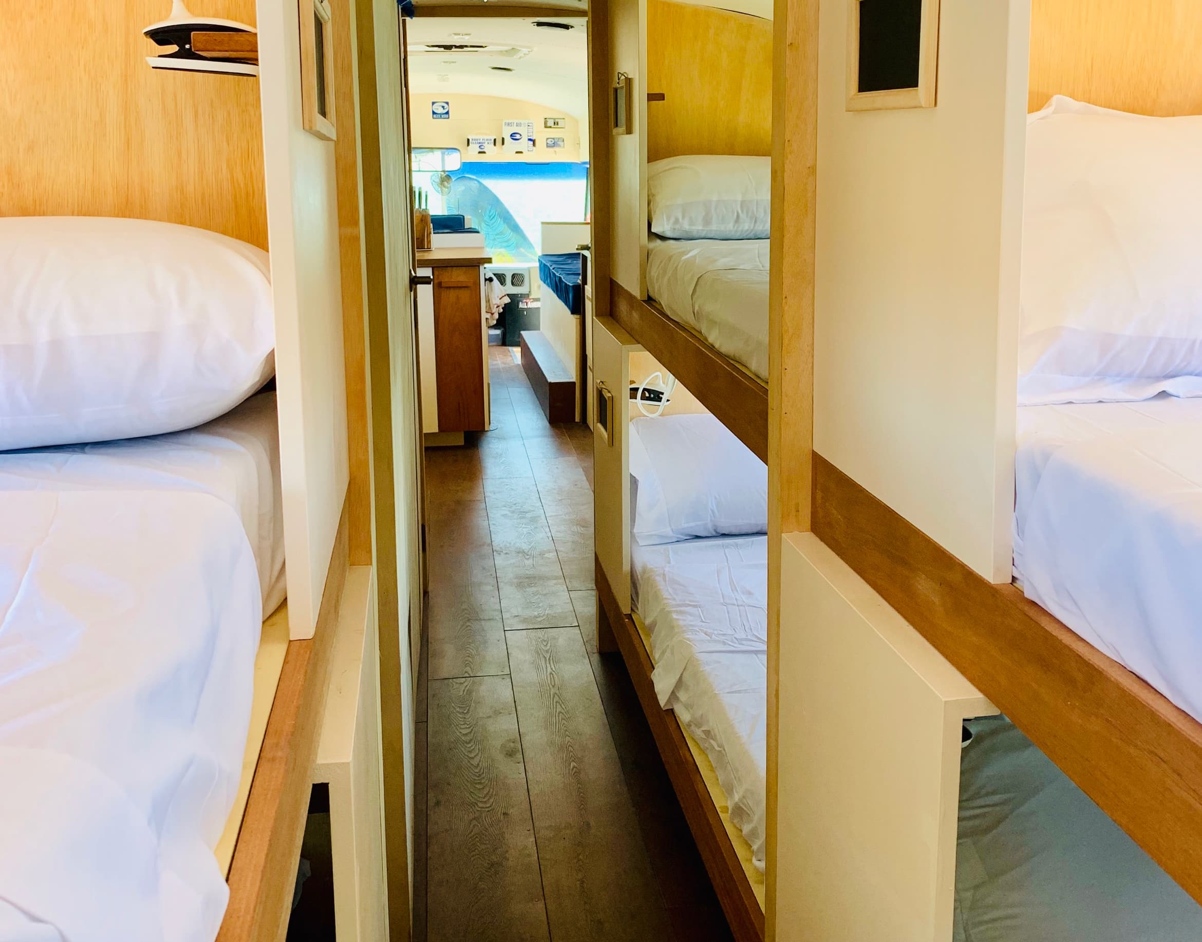 Mybushotel Converts School Buses Into Hotels Apartment Therapy