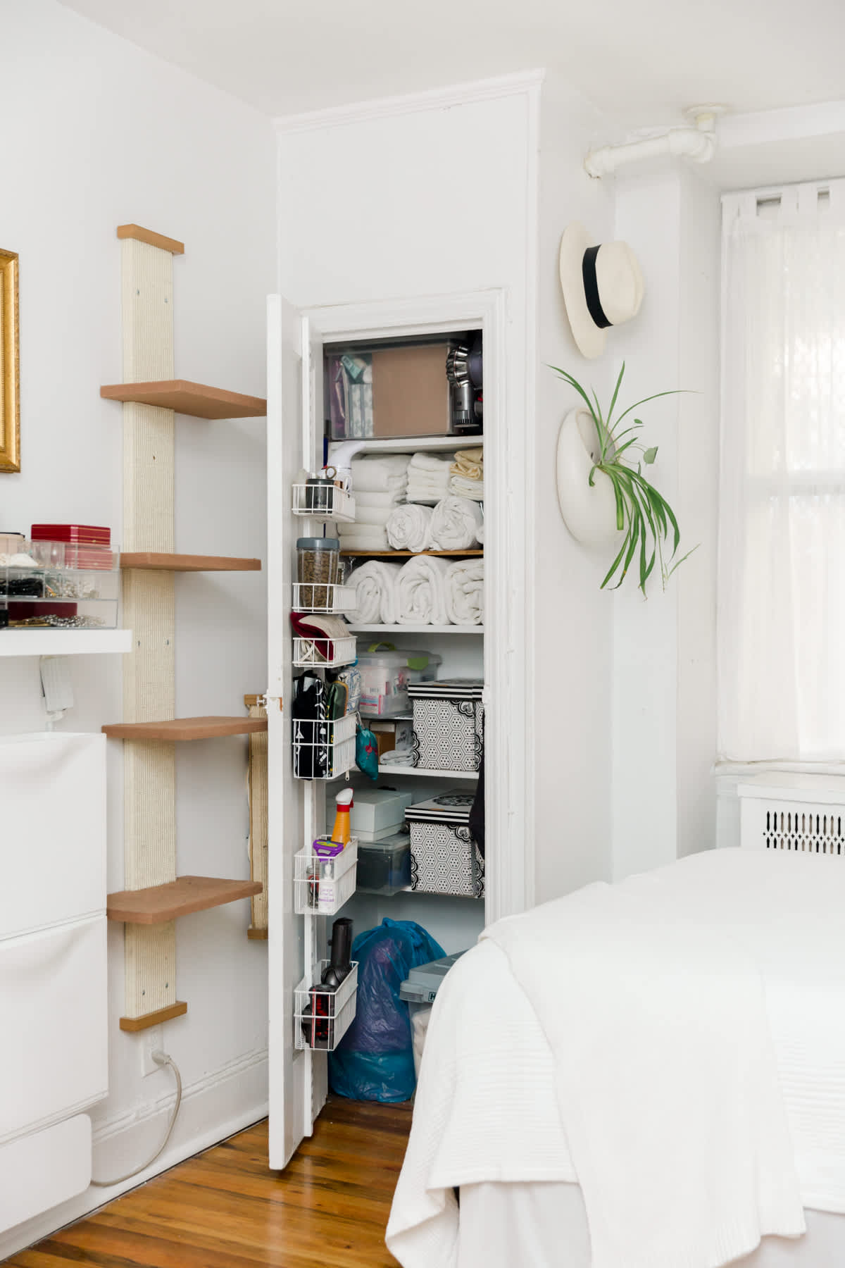 Small Apartment Organizing Ideas