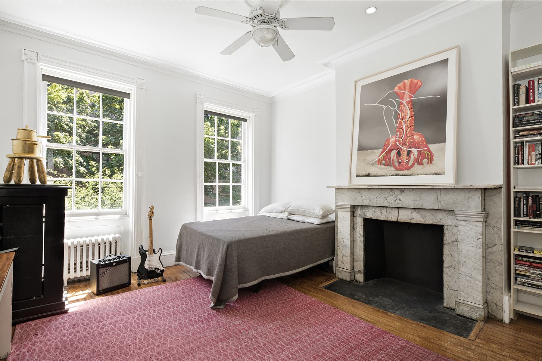 Seinfeld Elaine Benes NYC Townhouse Photos Apartment Therapy