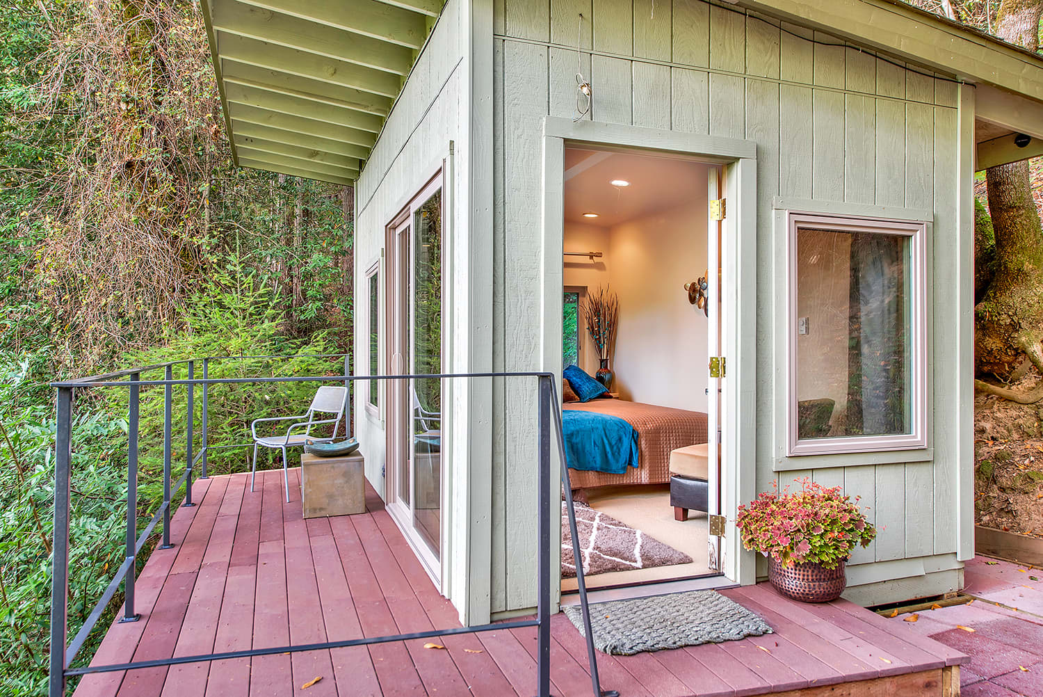 Tiny House Cabins for Sale California Photos Apartment Therapy