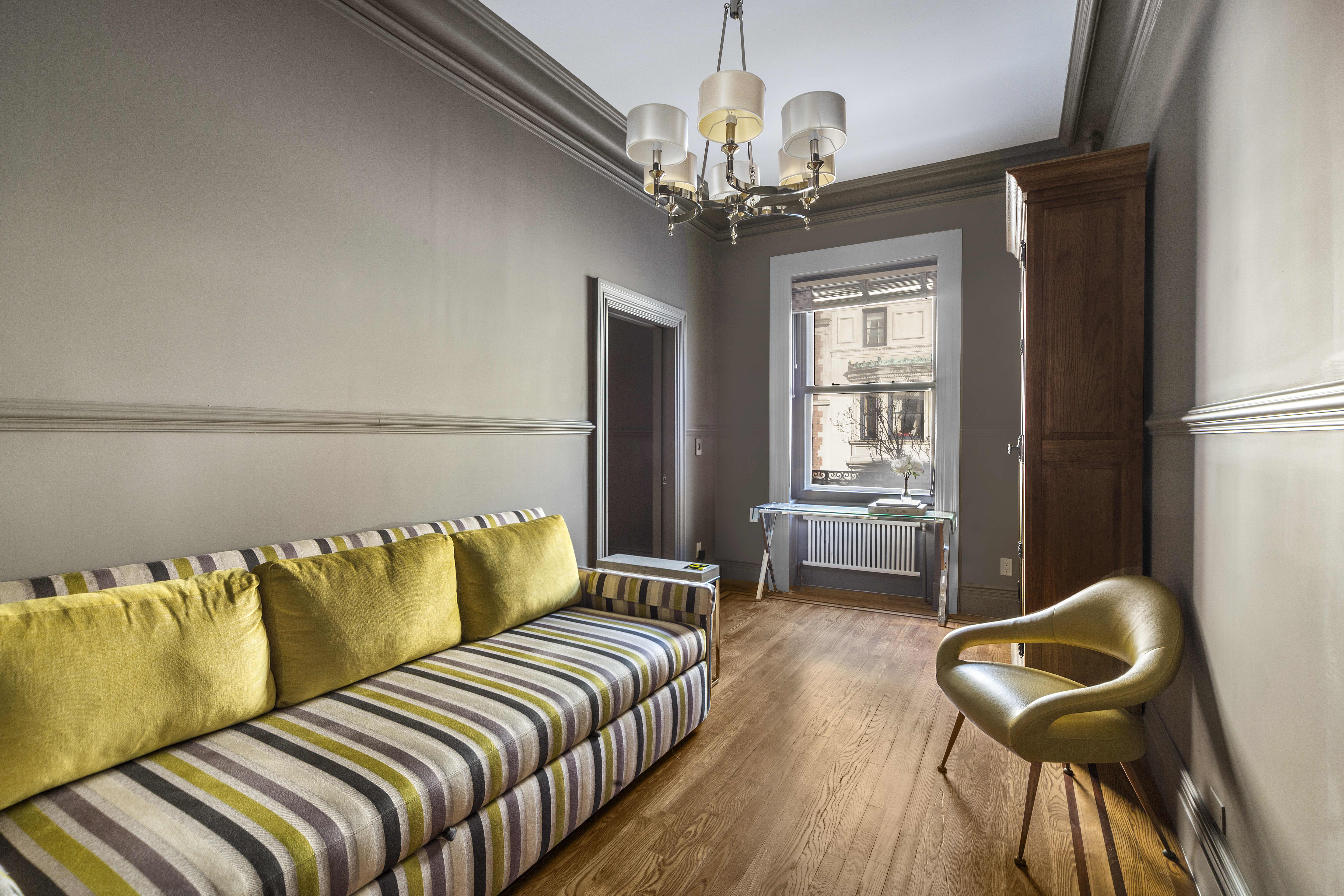 Franklin and Eleanor Roosevelt NYC Townhouse for Sale Apartment Therapy