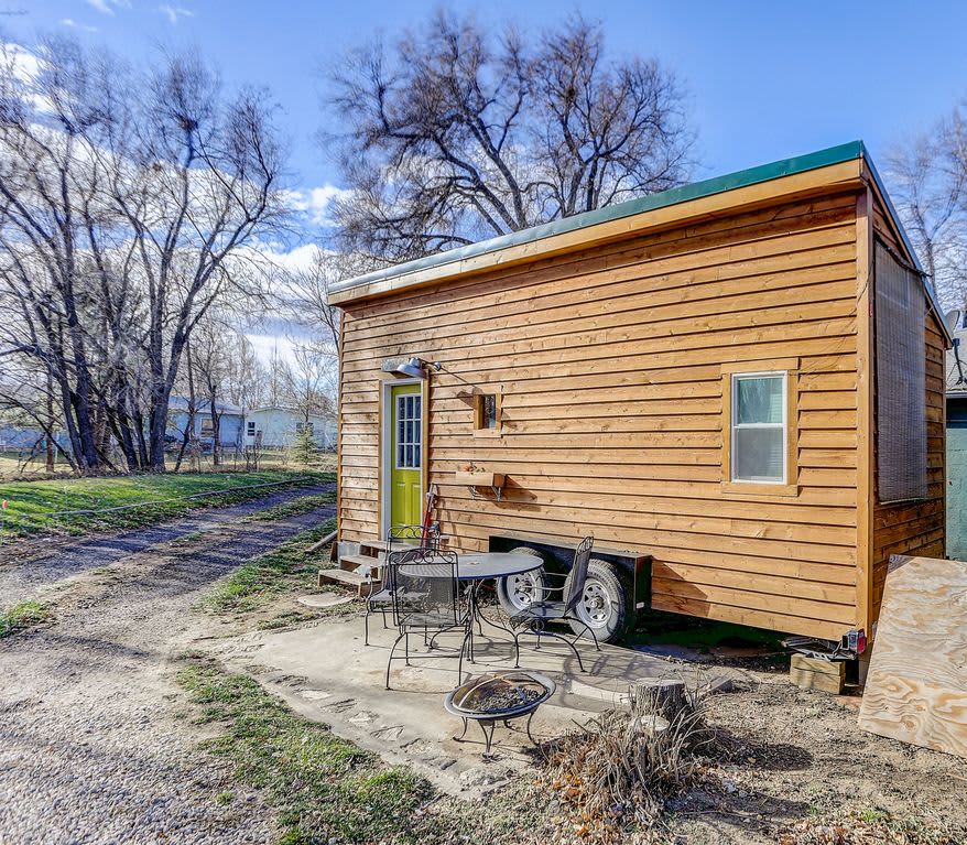 These 7 Cheap Tiny House Vacation Rentals Start At Just ...