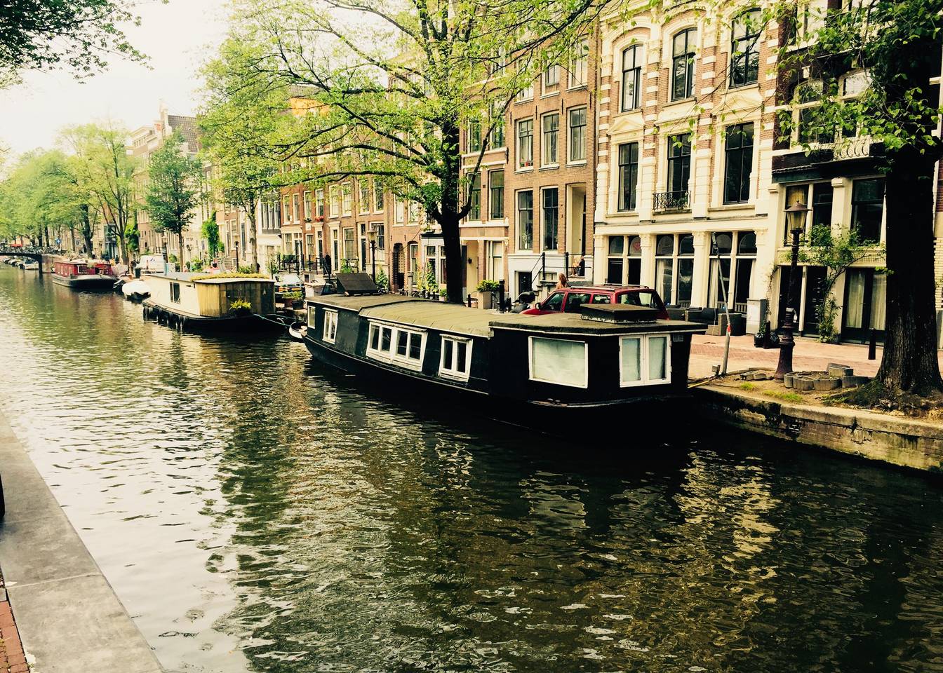 5 Cute Houseboat Rentals Staring At 99 Night Apartment Therapy   Canal Boat 1