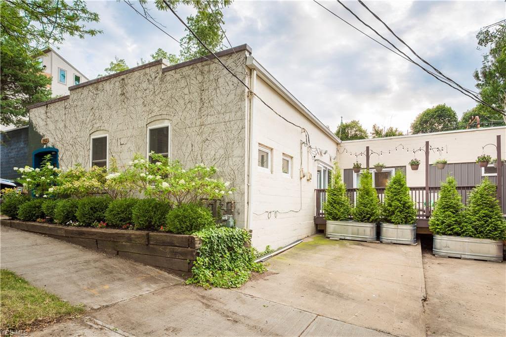 Converted Warehouse for Sale 1952 Columbus Rd., Cleveland Apartment