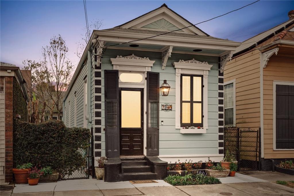 Shotgun Houses for Sale — 2210 Governor Nicholls St, New Orleans