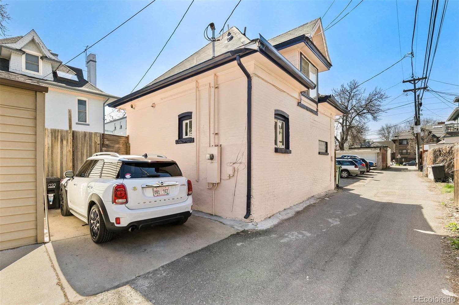 Denver Carriage House for Sale — 1425 Detroit Street Apartment Therapy