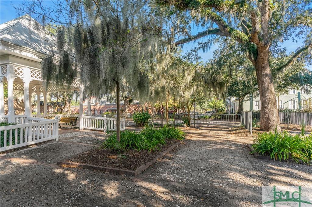 Savannah Condos for Sale — 220 Houston Street, Savannah, Apartment Therapy