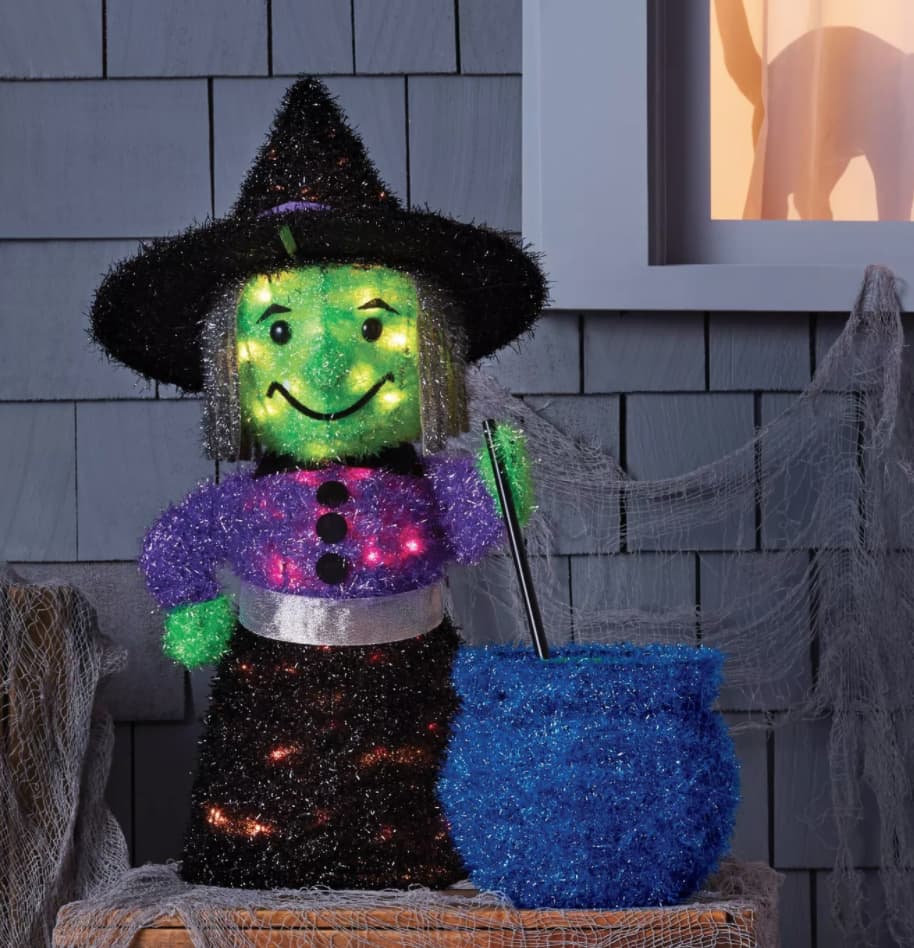 Target’s 2020 Halloween Decorations Are Here Apartment Therapy