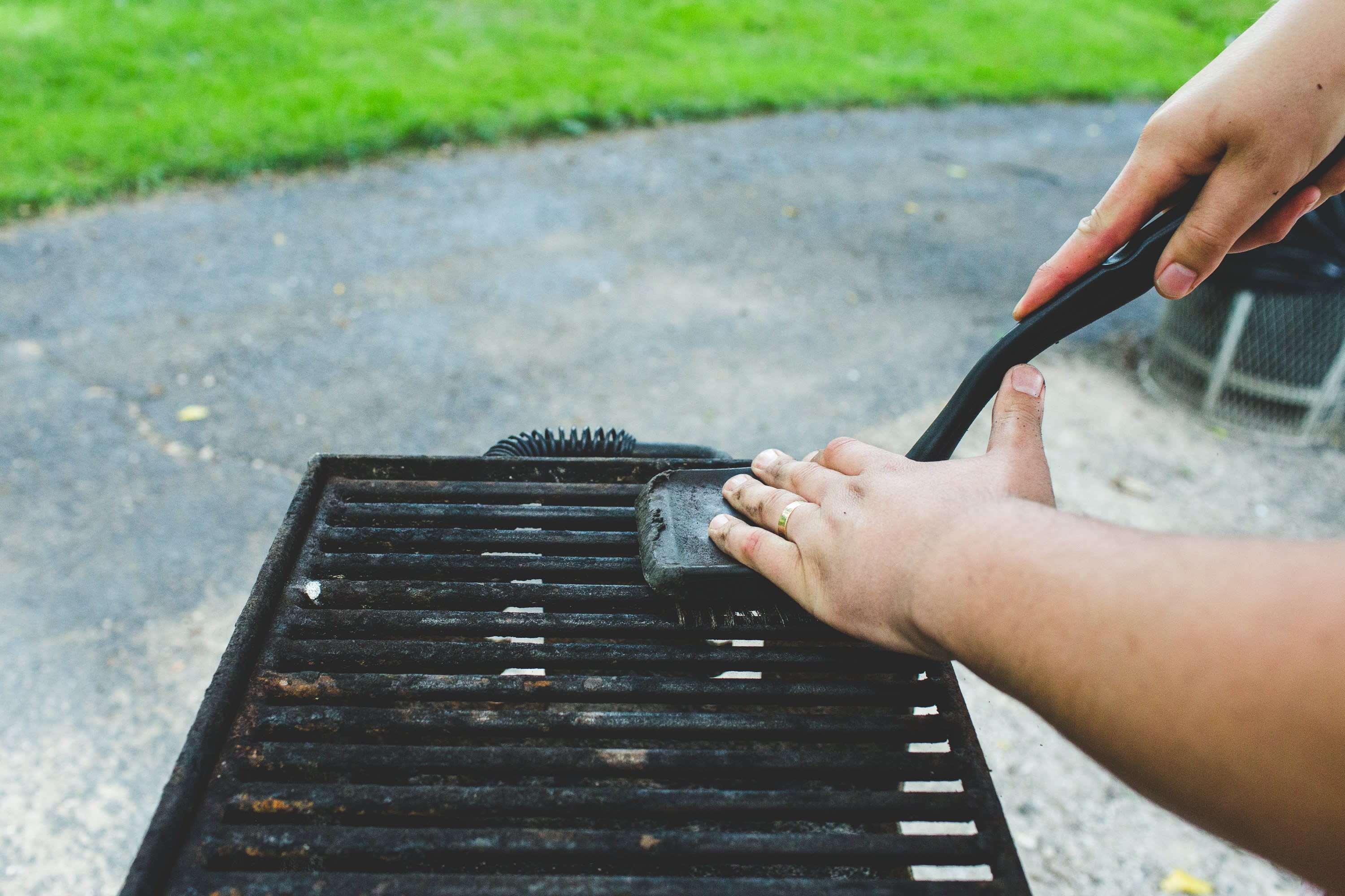 How To Clean a Charcoal Grill  Kitchn