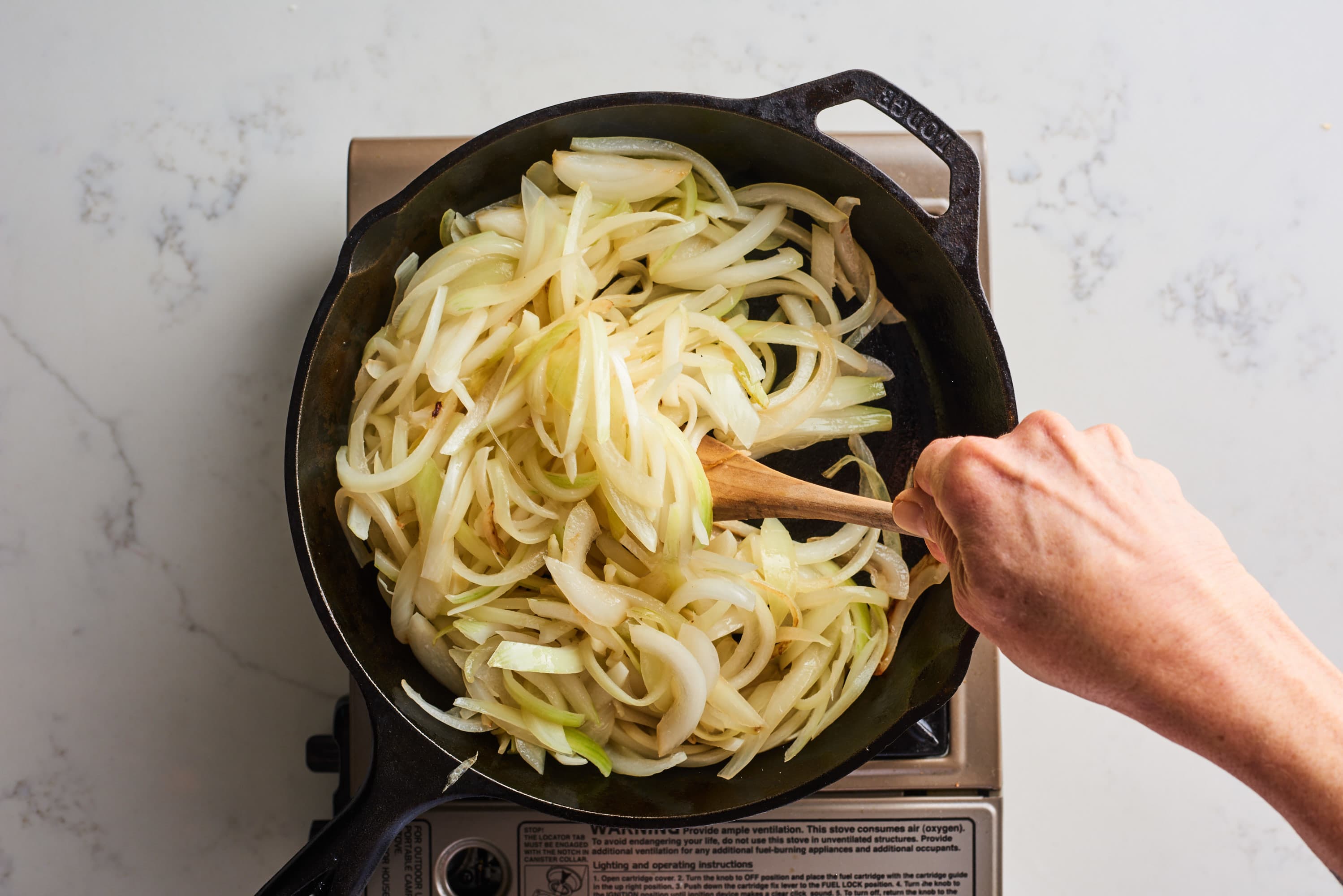 How To Caramelize Onions Kitchn   32 5mins Skills Battle Update HT Caramelize Onions