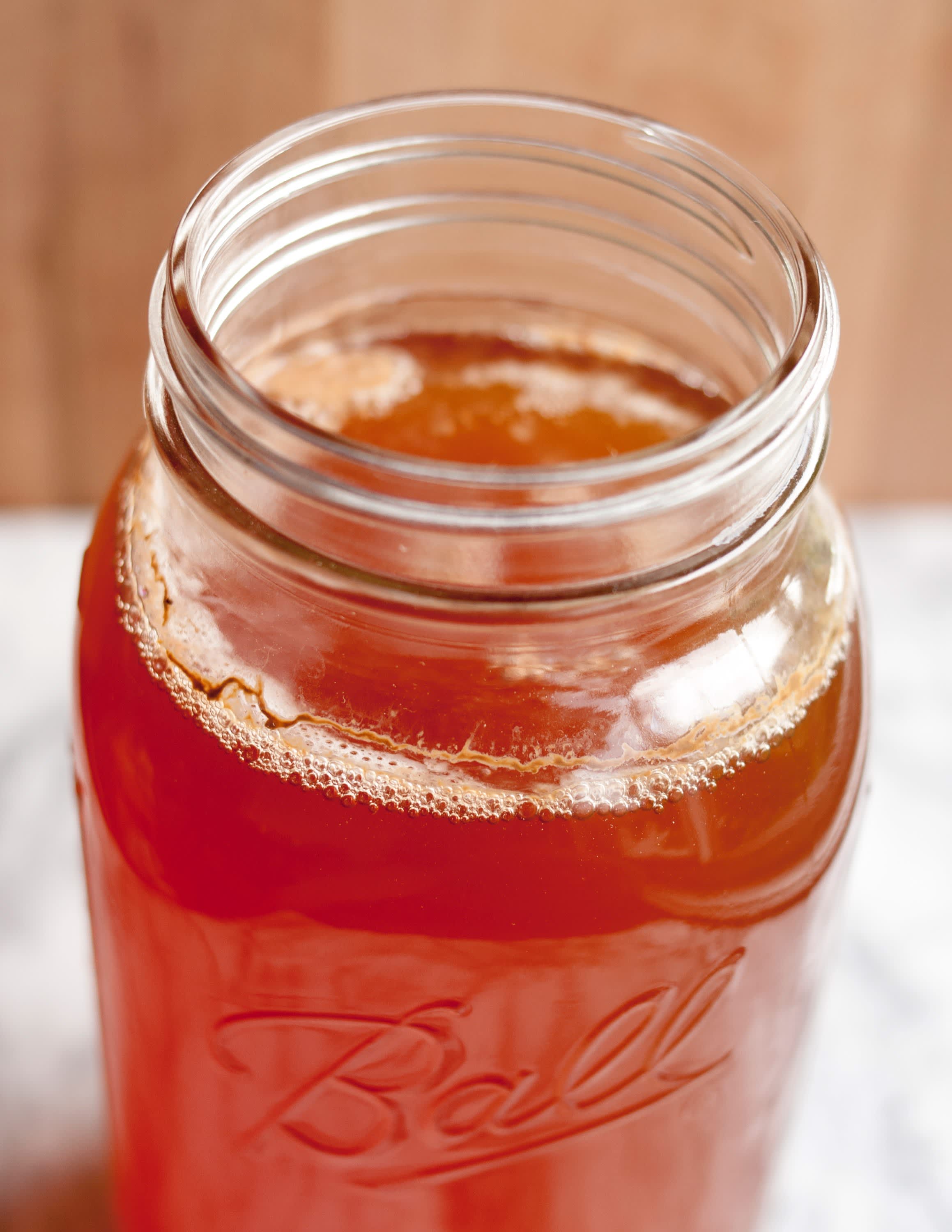 how-to-make-your-own-kombucha-scoby-kitchn