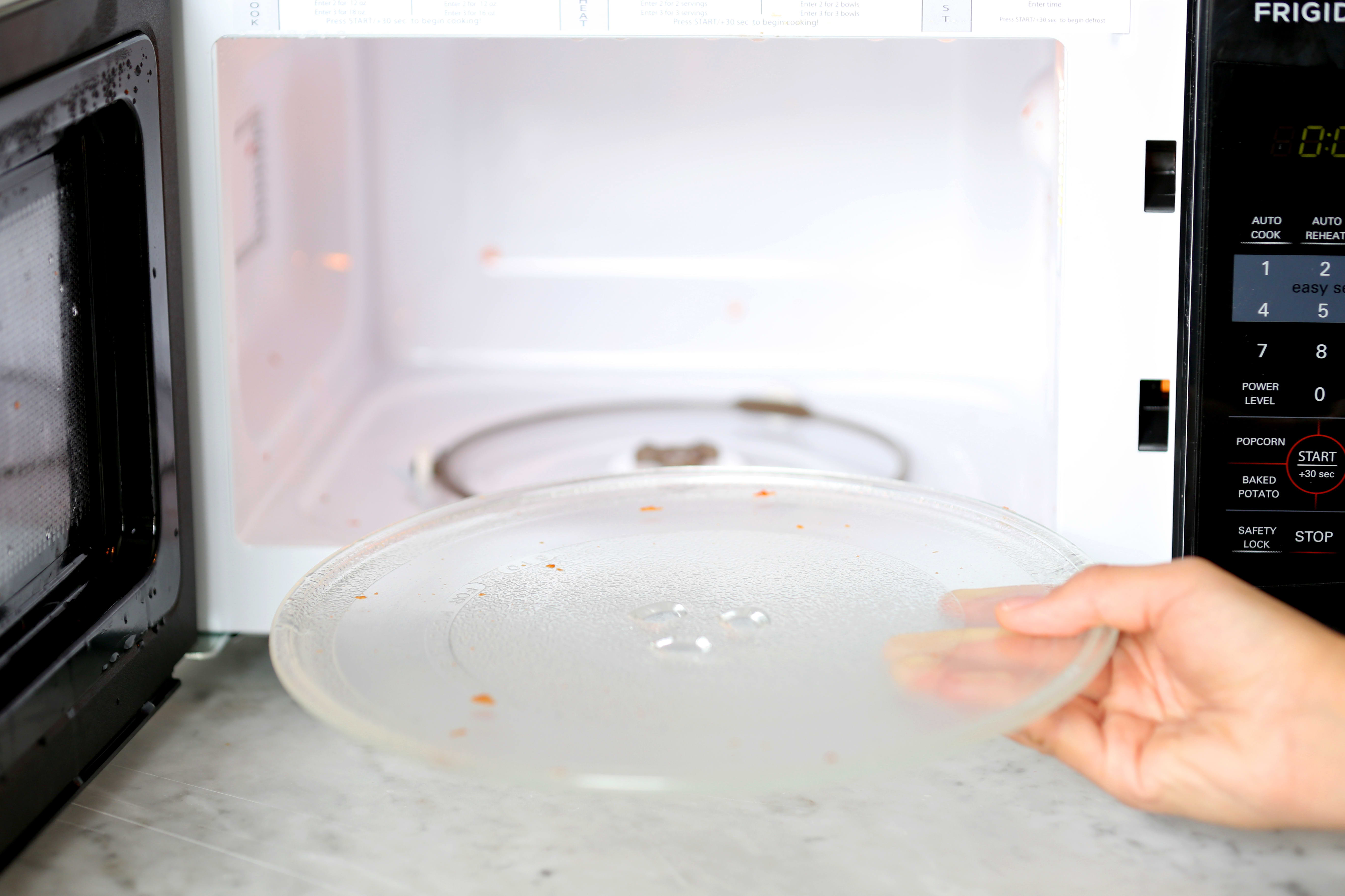 How To Clean Microwave Naturally Lemon Kitchn