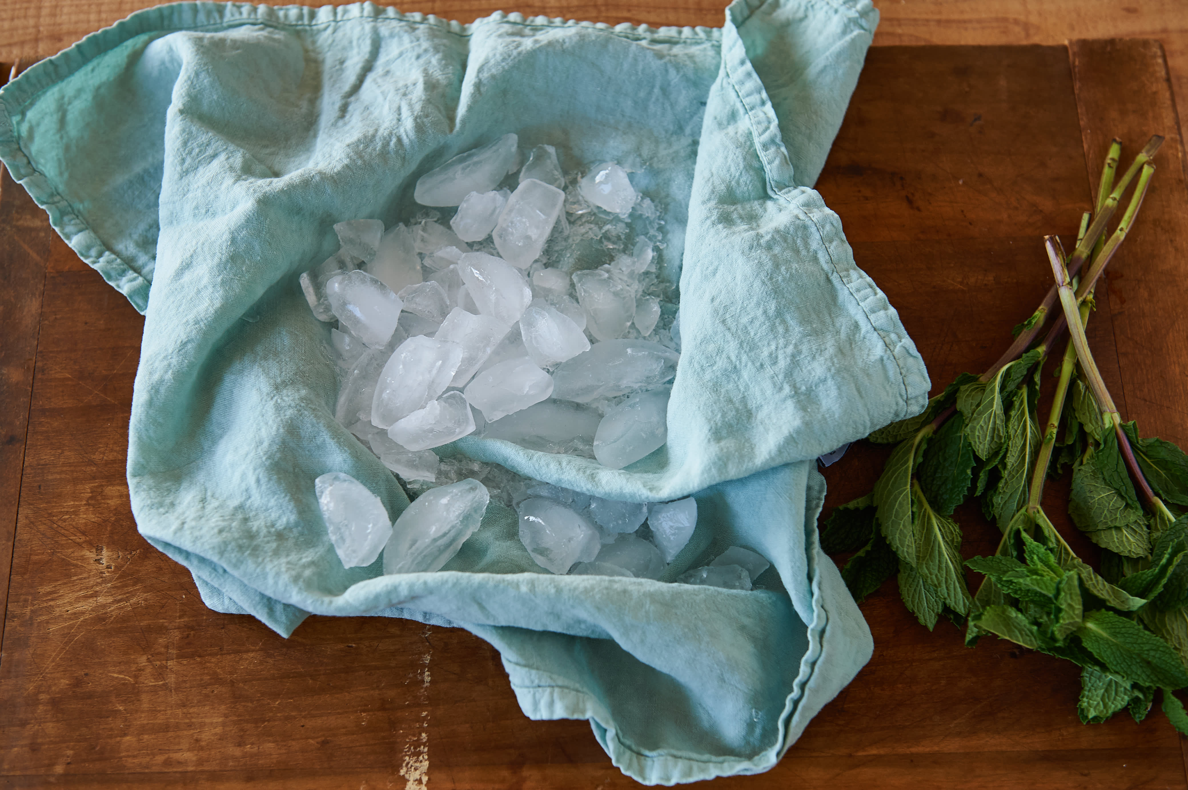 How To Make a Whole Pitcher of Mint Juleps Kitchn