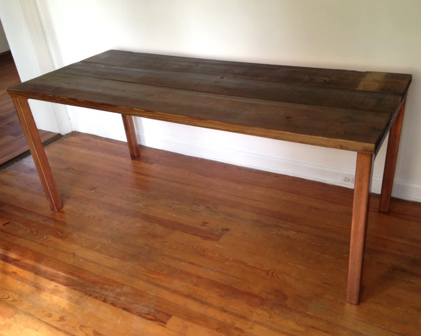 7 Reclaimed & Handmade Wood Dining Table Makers You Should Know About ...