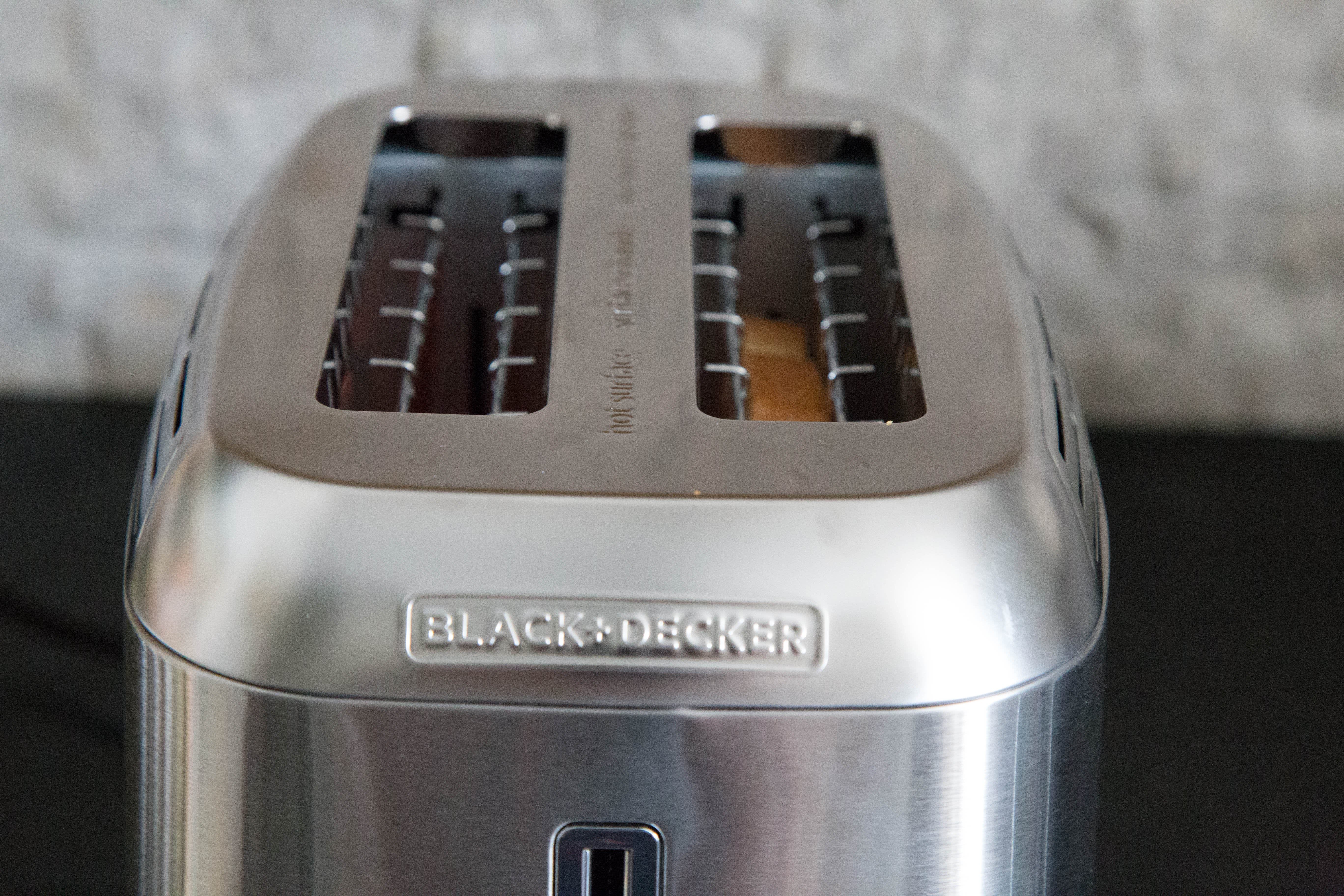 The Black & Decker Rapid-Toast Toaster Works True to Its Name | Kitchn