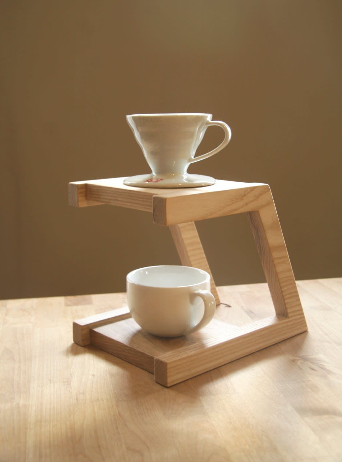 5 Luxurious Stands for Pour Over Coffee (Plus Some Pour Over Basics