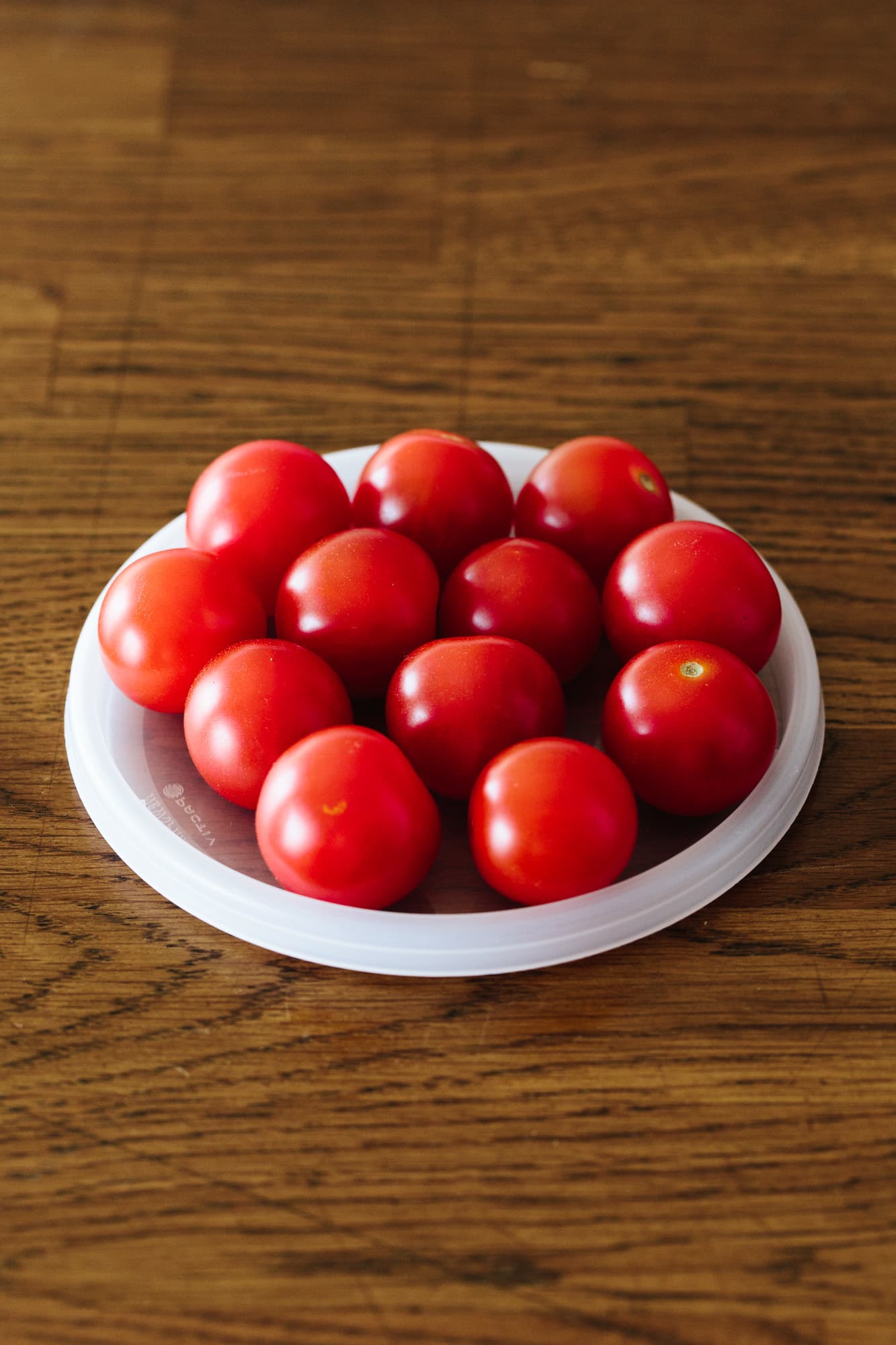 How To Slice a Bunch of Cherry Tomatoes at Once Kitchn