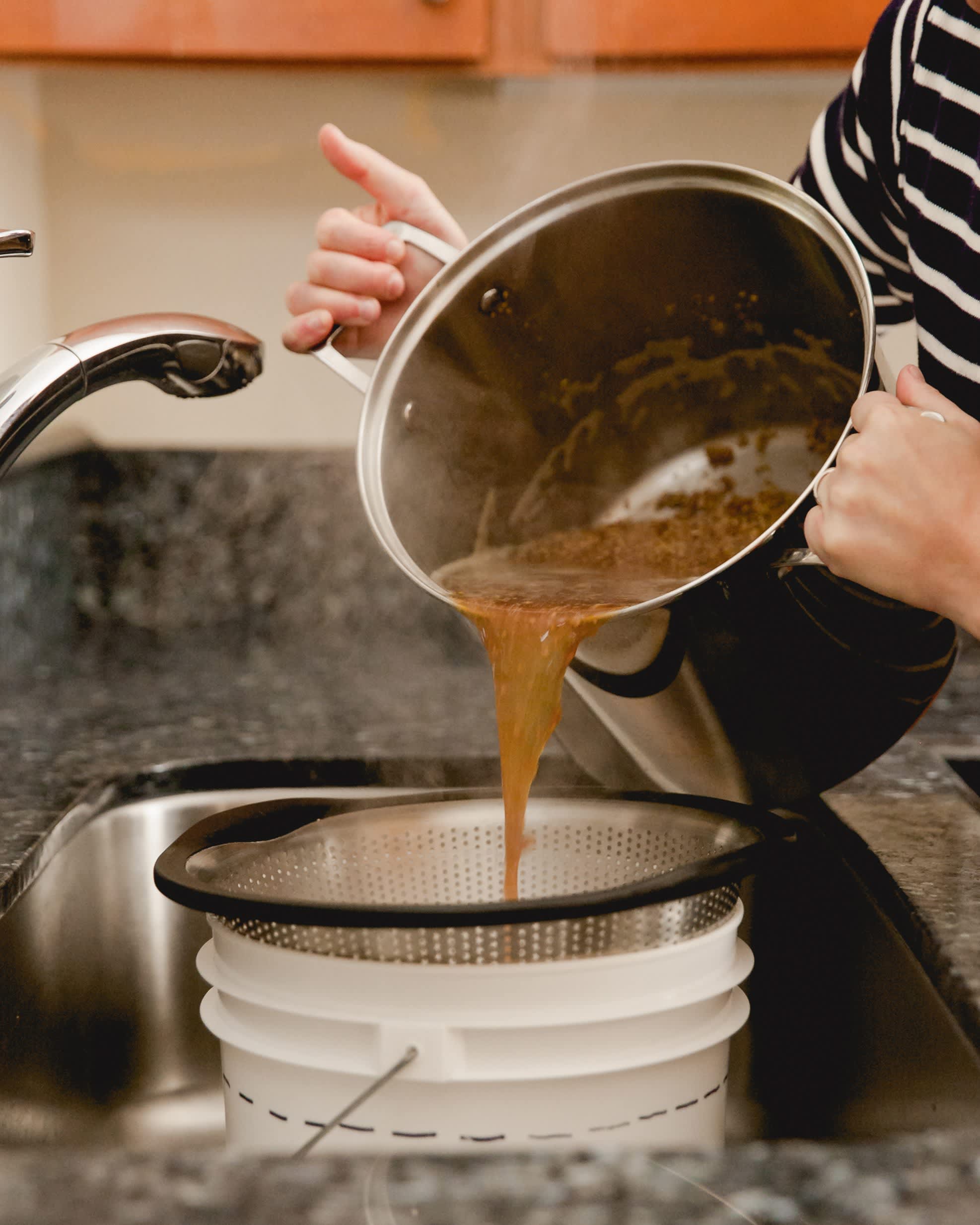 Brew Day Hour 2 Sparge the Mash Kitchn
