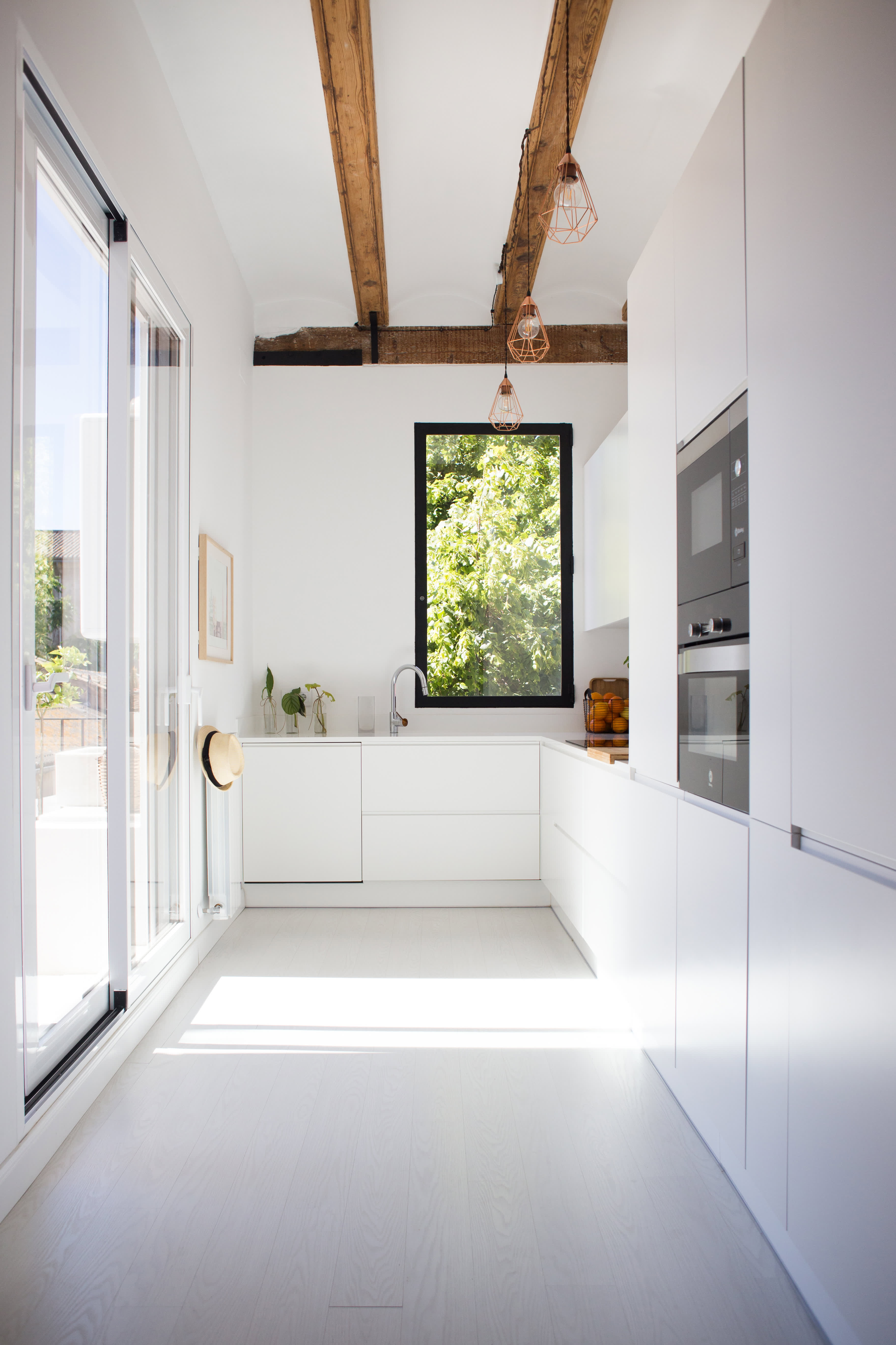 A Renovated Spanish Home With Beautiful Tiled Floors Apartment