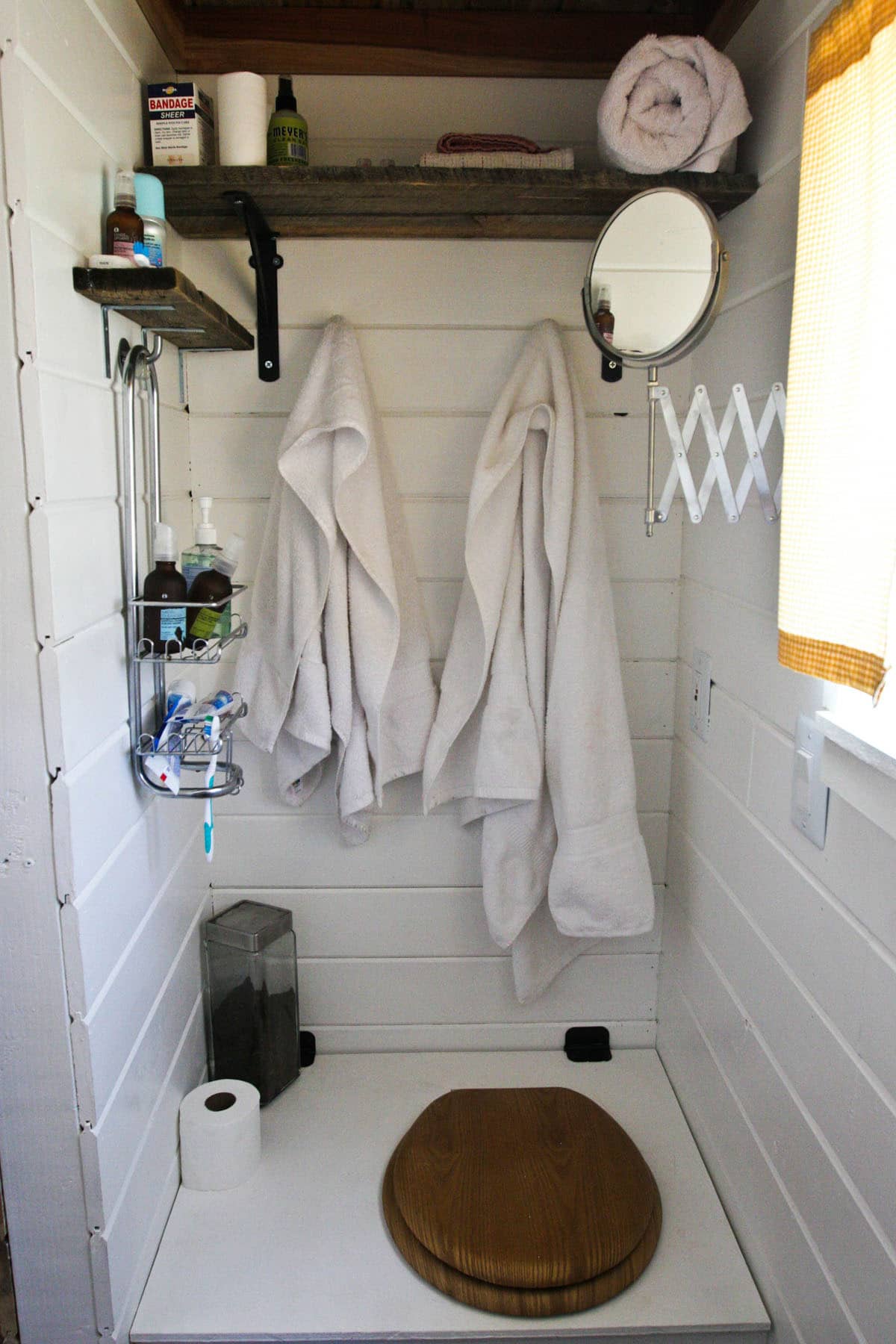 House Tour A Truly Tiny Home On The Range Apartment Therapy