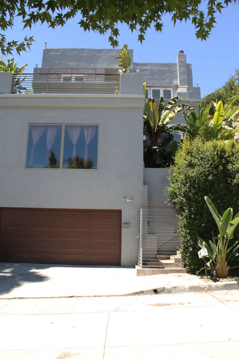 sherman oaks storage on Justin S Warm Modern Sherman Oaks Home Apartment Therapy