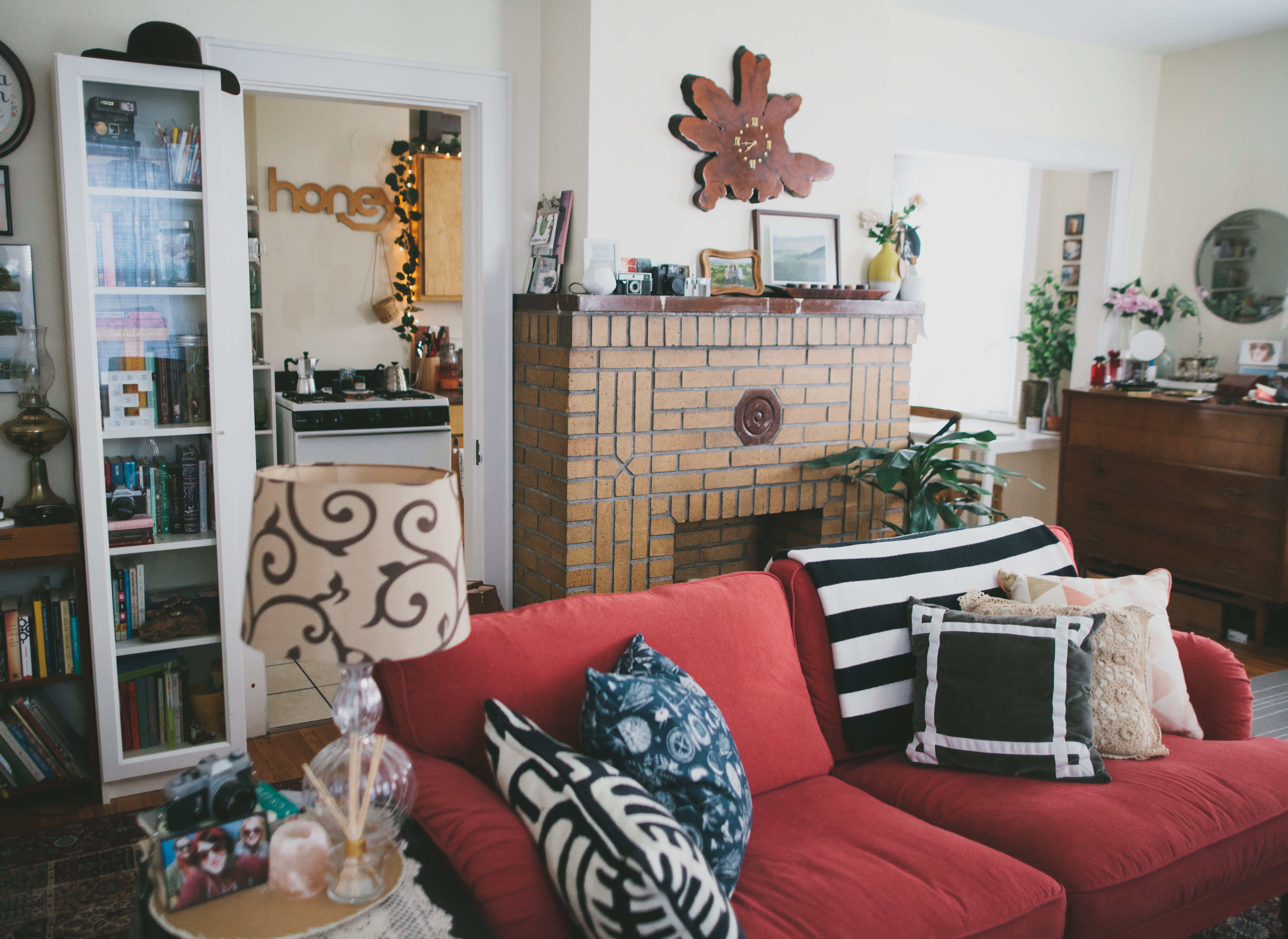 House Tour: A Tiny "Bohemian Vintage" Style Studio Apartment ...